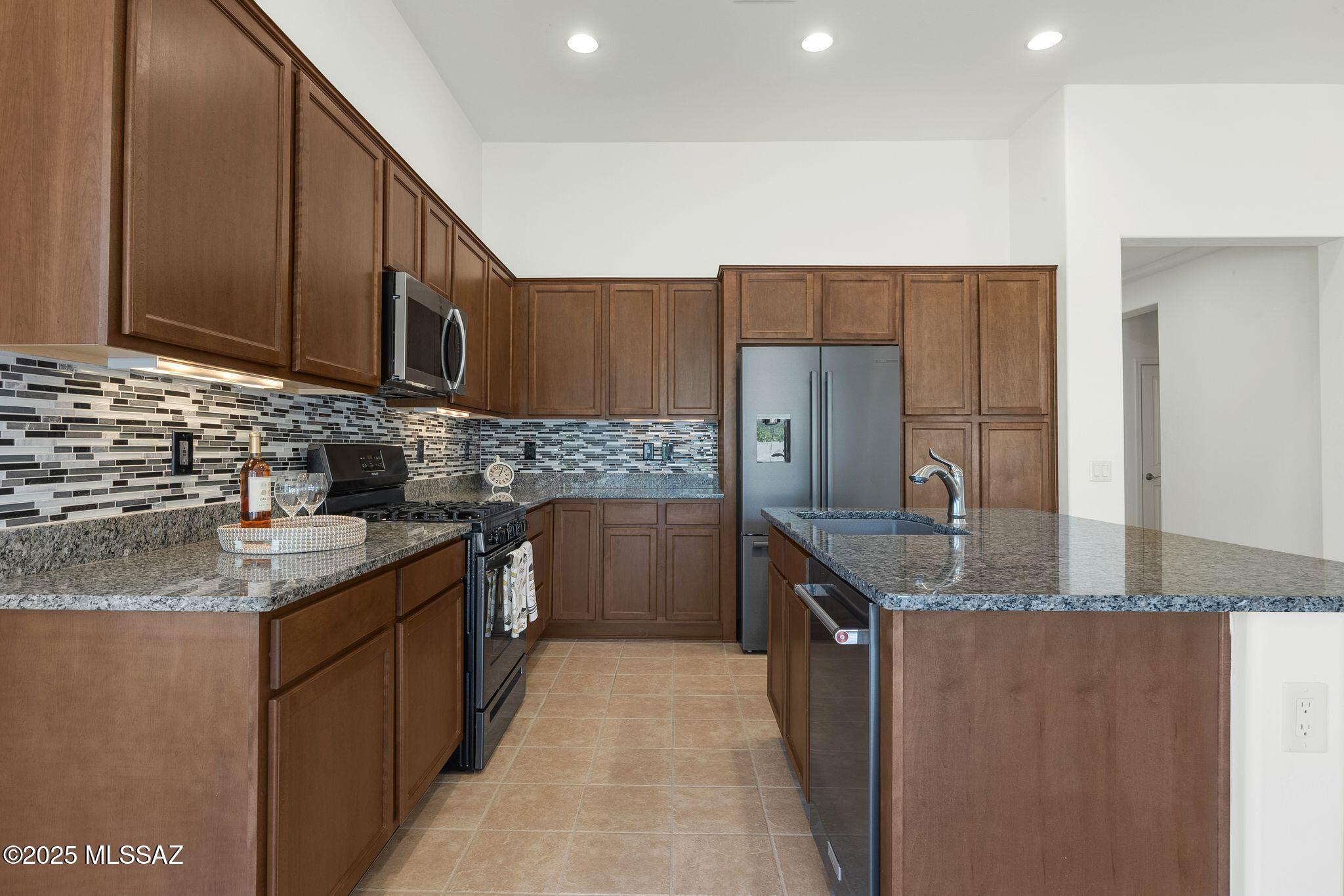 Saddlebrooke - Residential