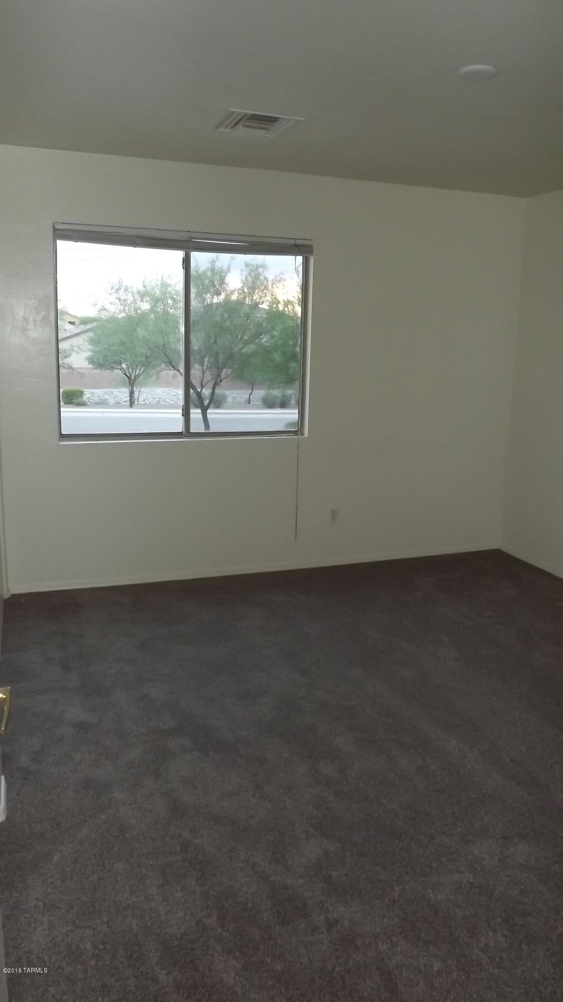 Valencia Reserve South (1-315) - Residential Lease