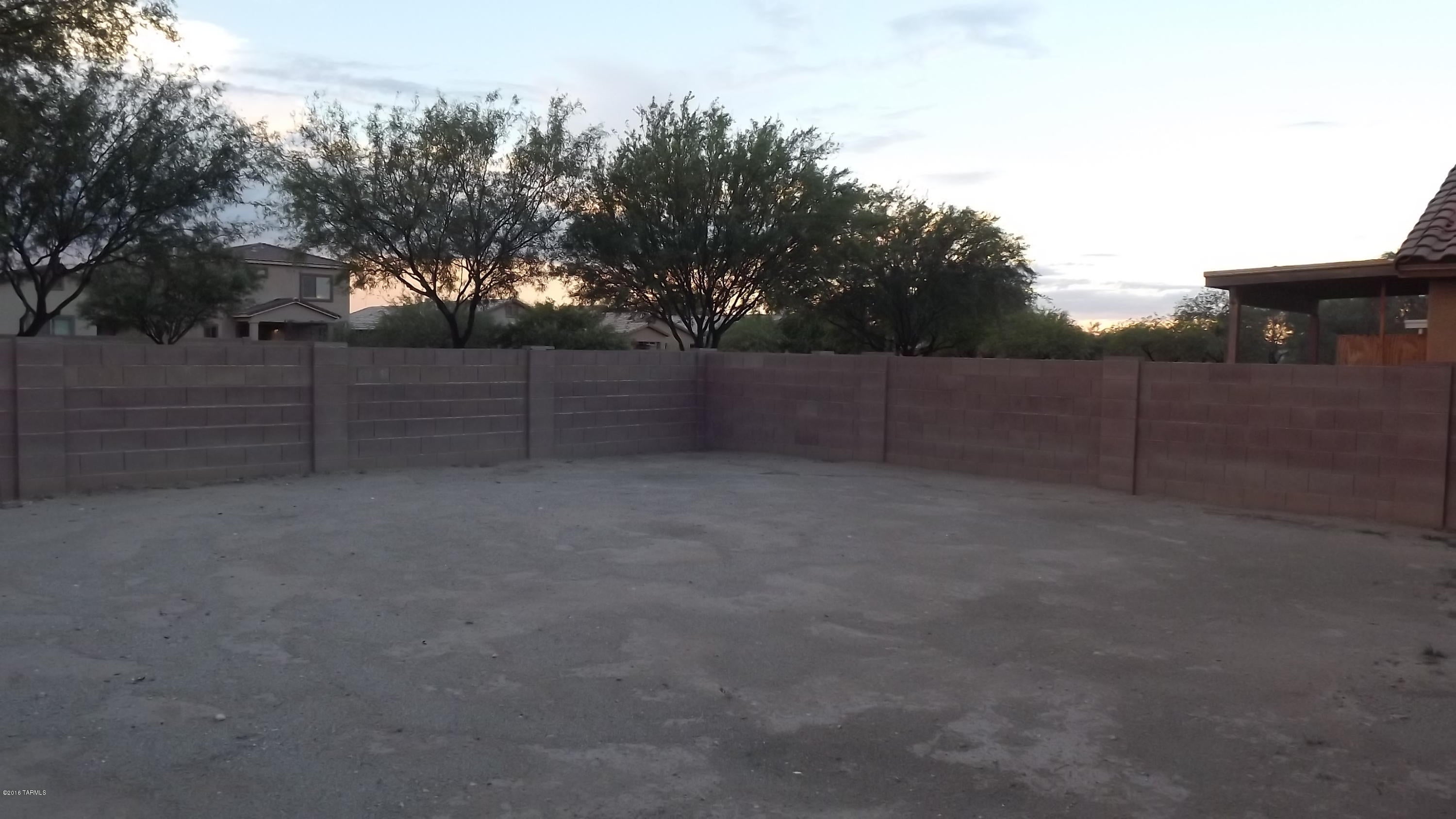 Valencia Reserve South (1-315) - Residential Lease