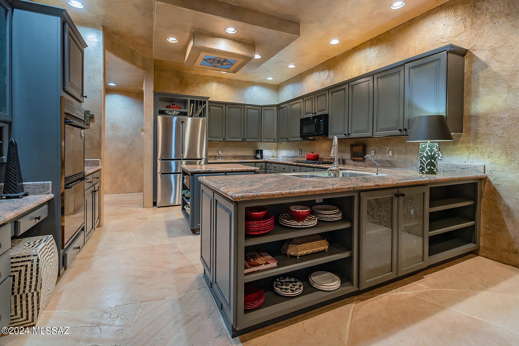 Whaleback Ridge Estates at Ventana Canyon (1-30) - Residential