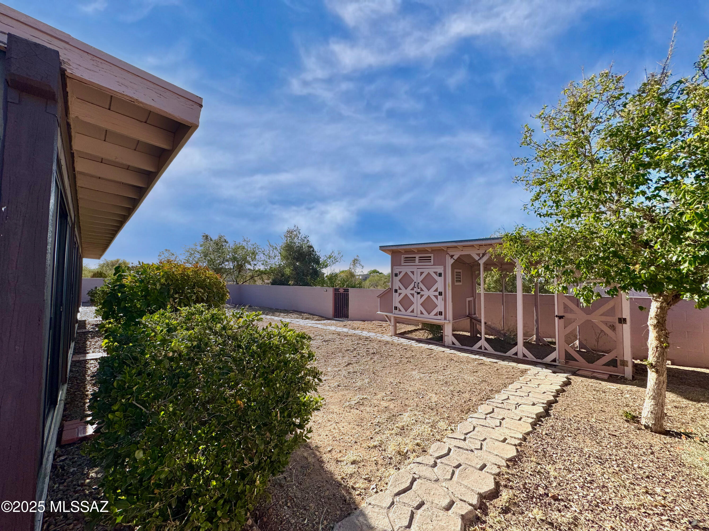 New Tucson Unit NO. 27 - Residential