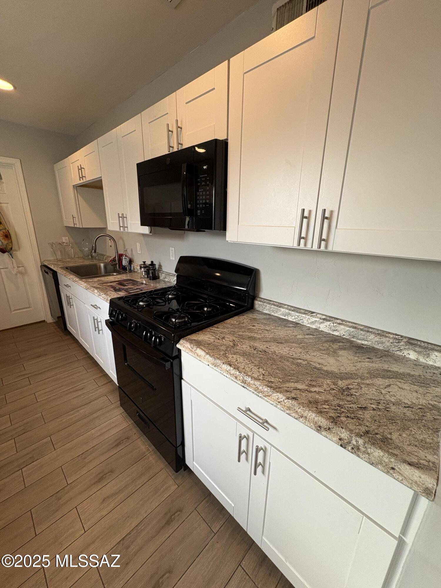 Country Club Park - Residential