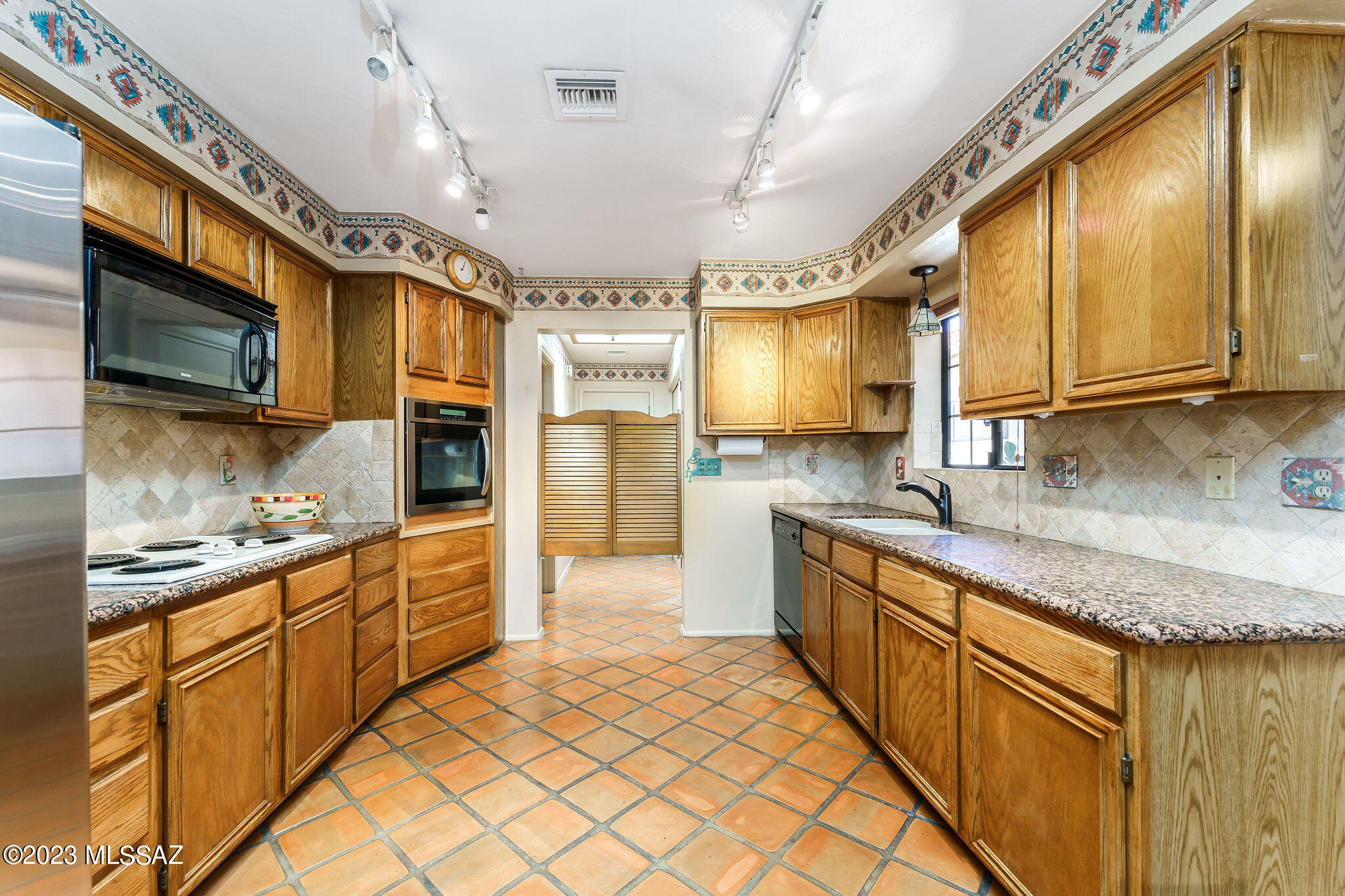Belle Vista Townhomes (1-83) - Residential