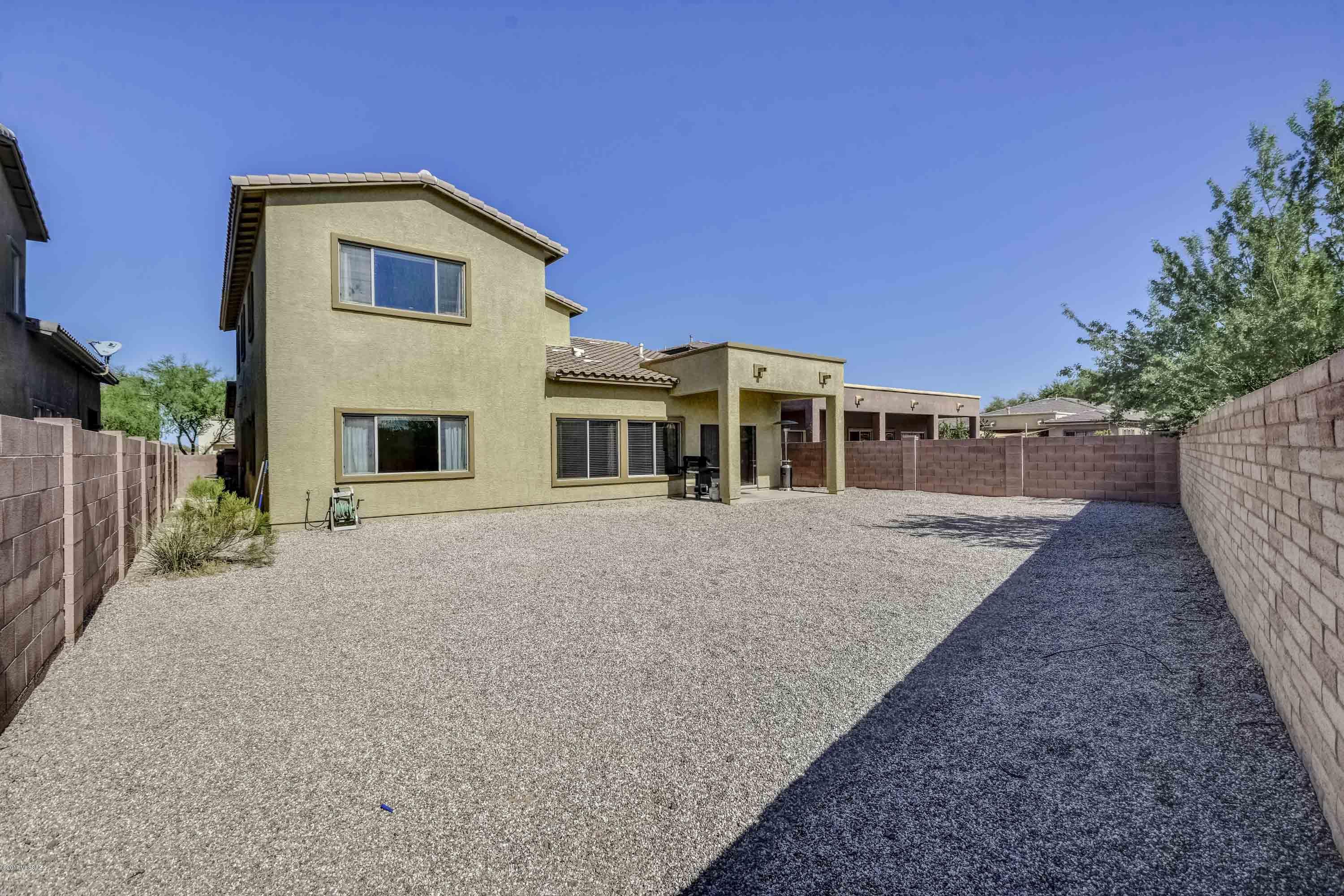 Continental Reserve Blks 17-19 (1-102) - Residential