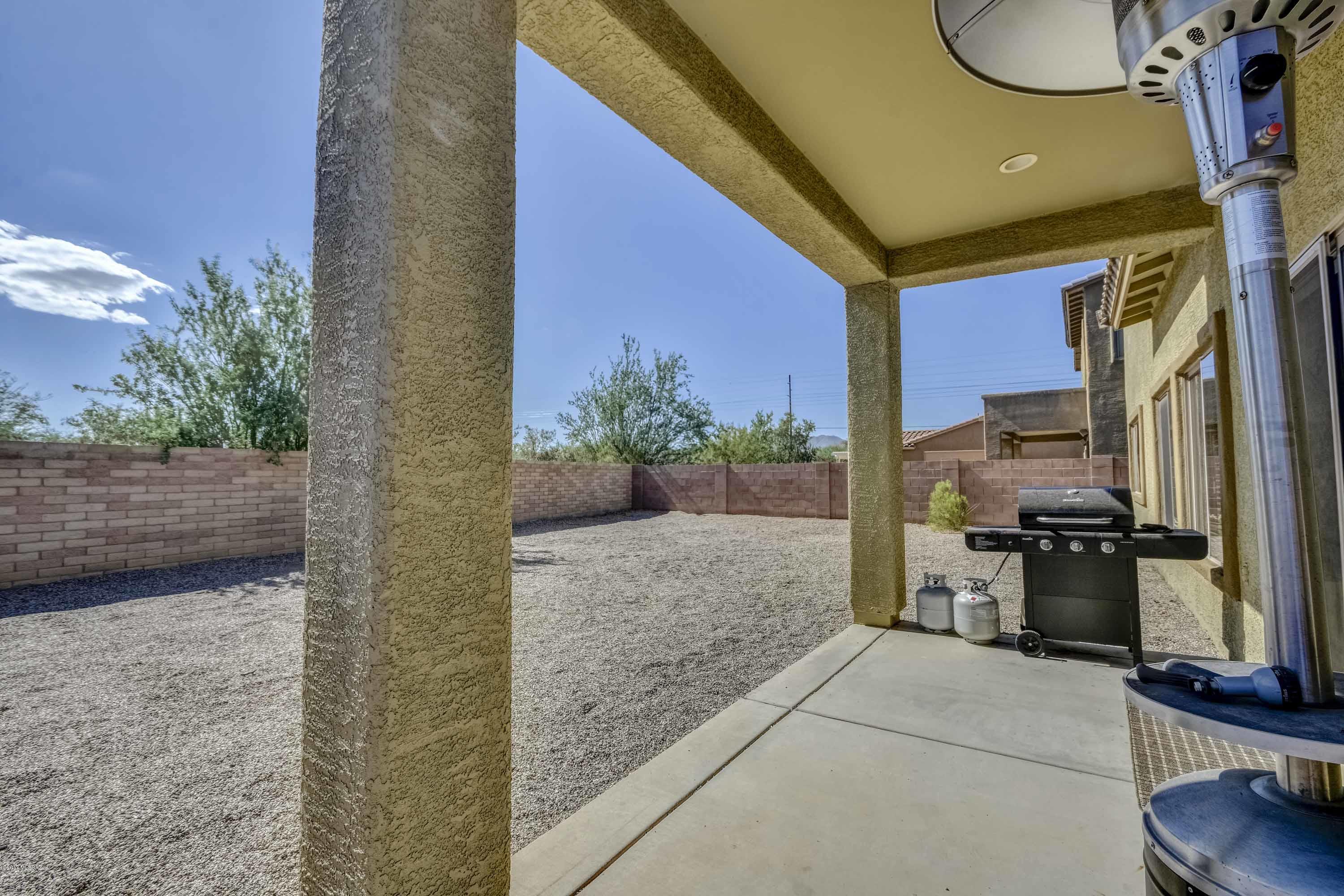 Continental Reserve Blks 17-19 (1-102) - Residential