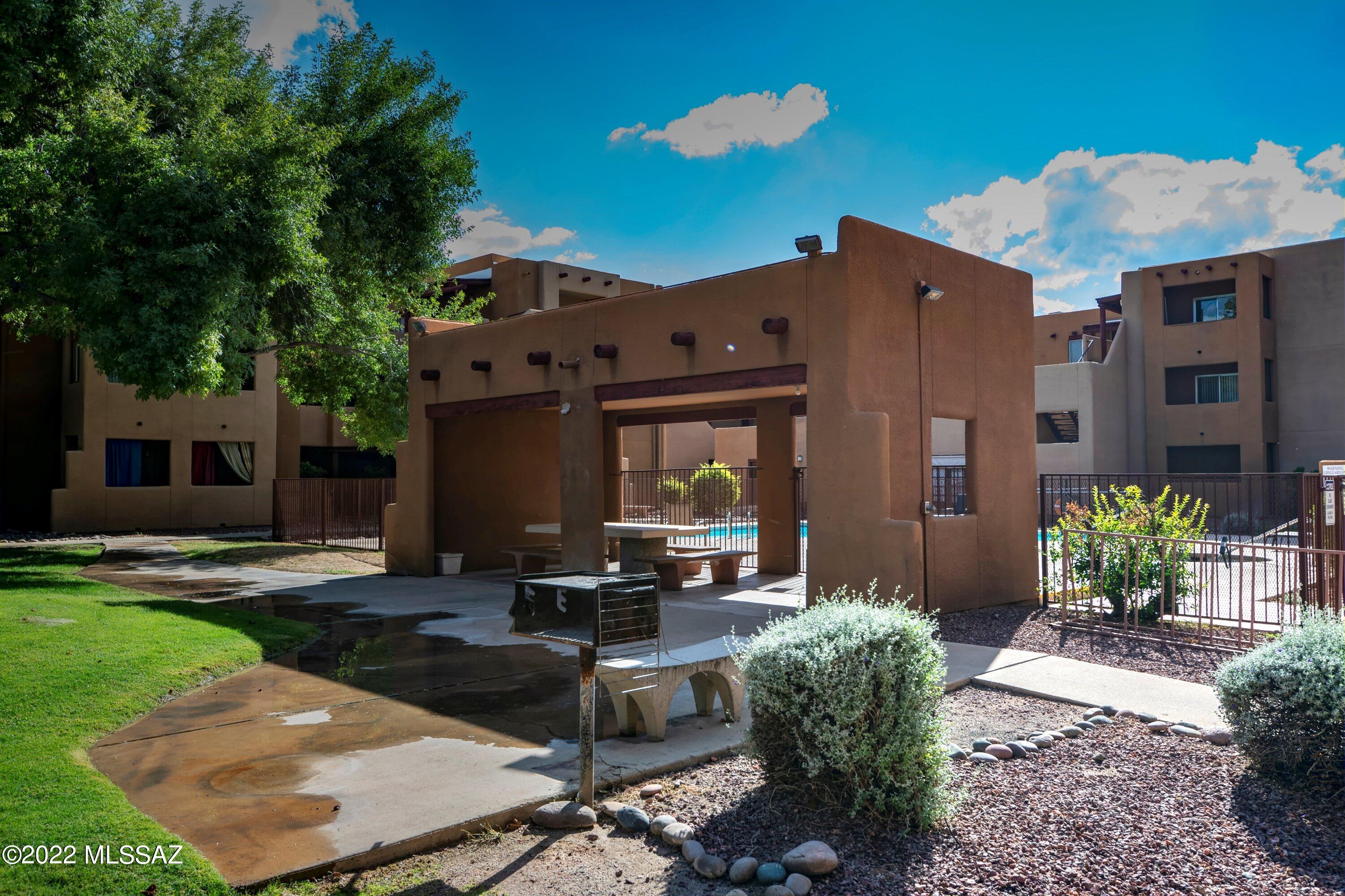 Casa Club Condominium - Residential