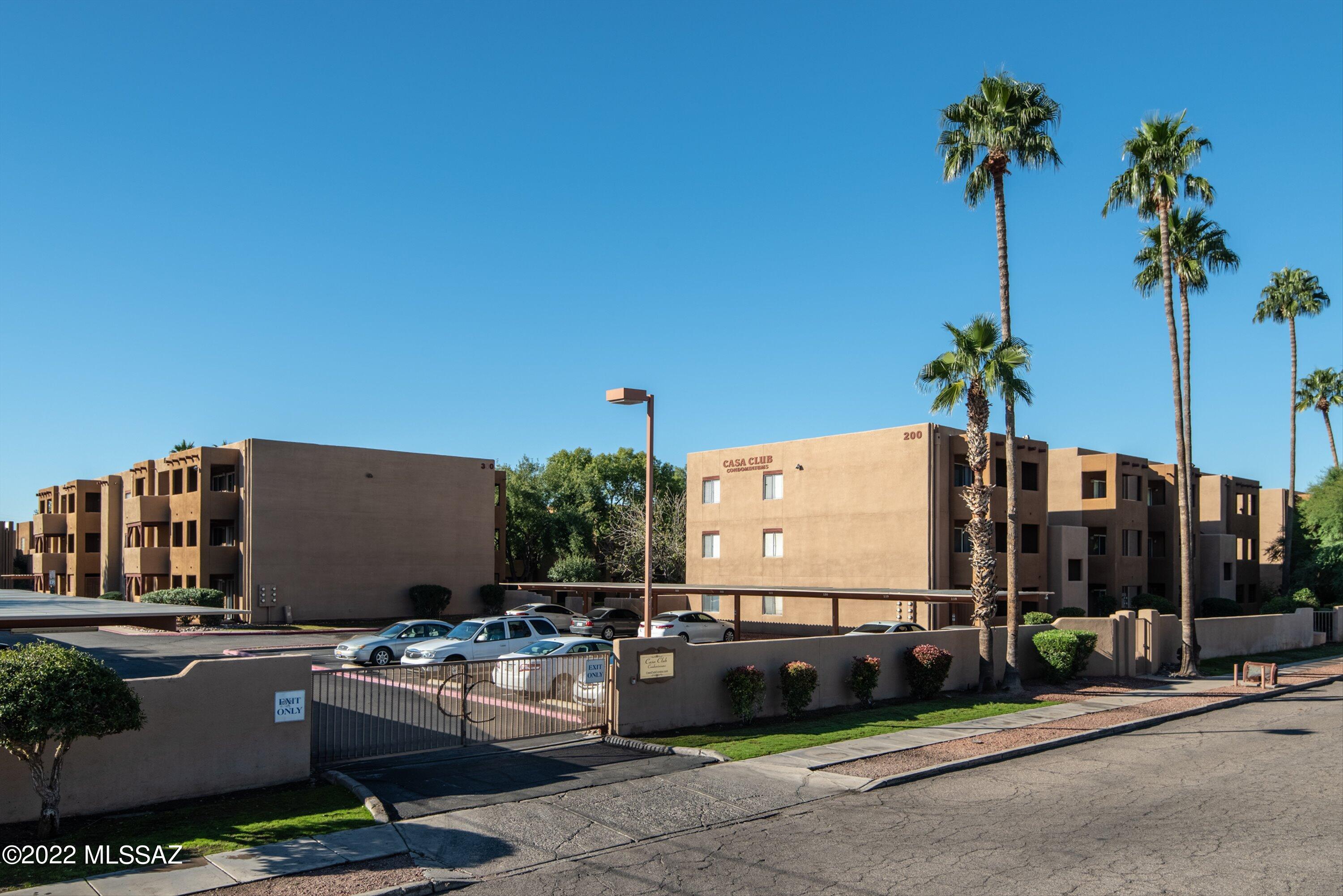 Casa Club Condominium - Residential
