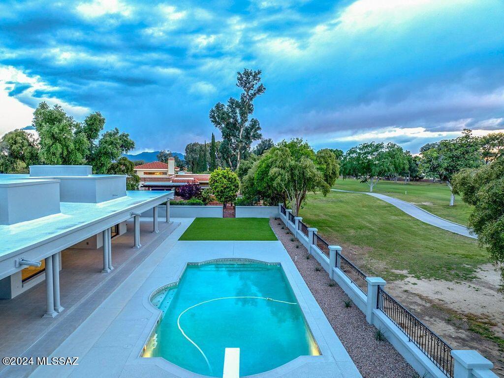 Tucson National Est - Residential