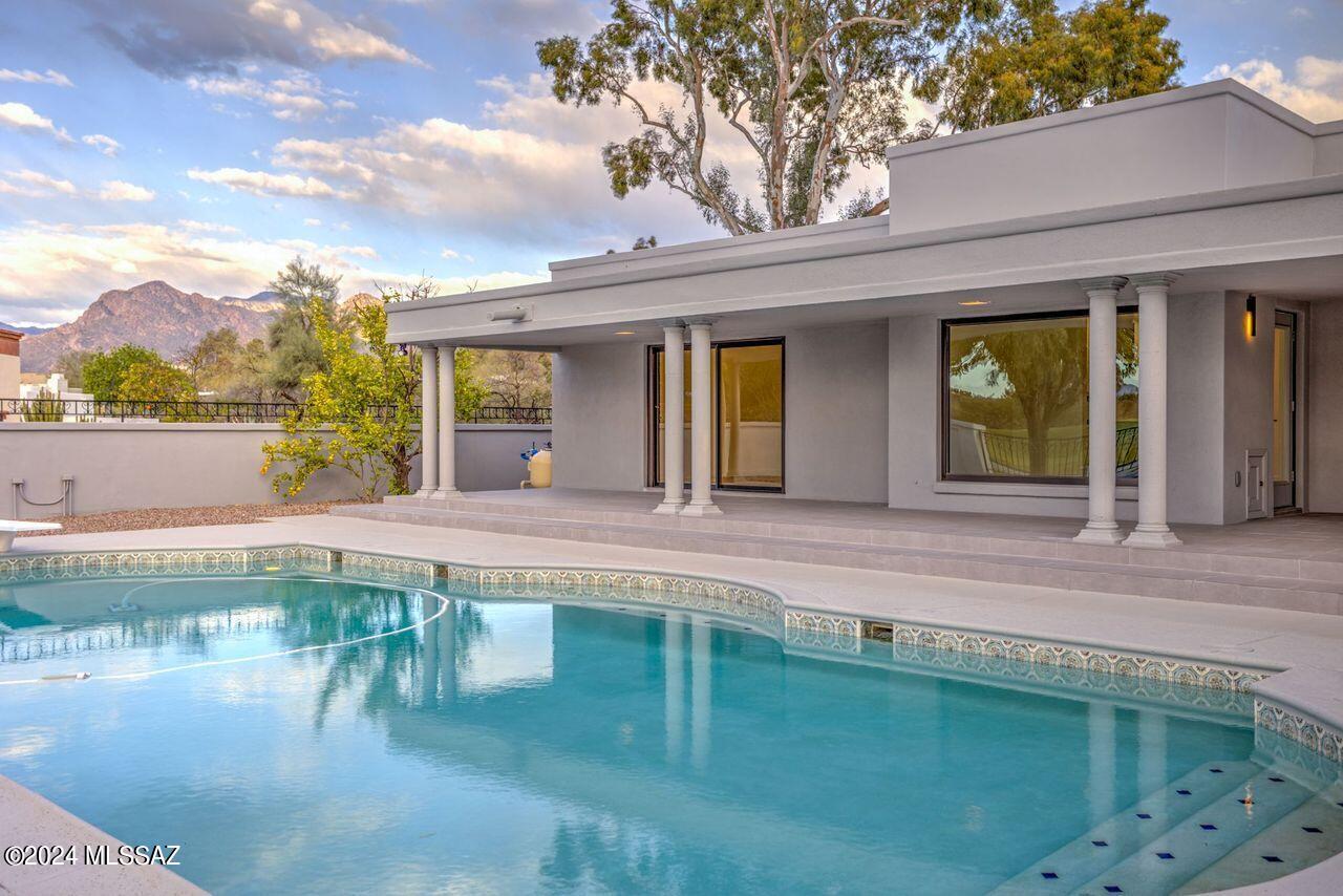 Tucson National Est - Residential