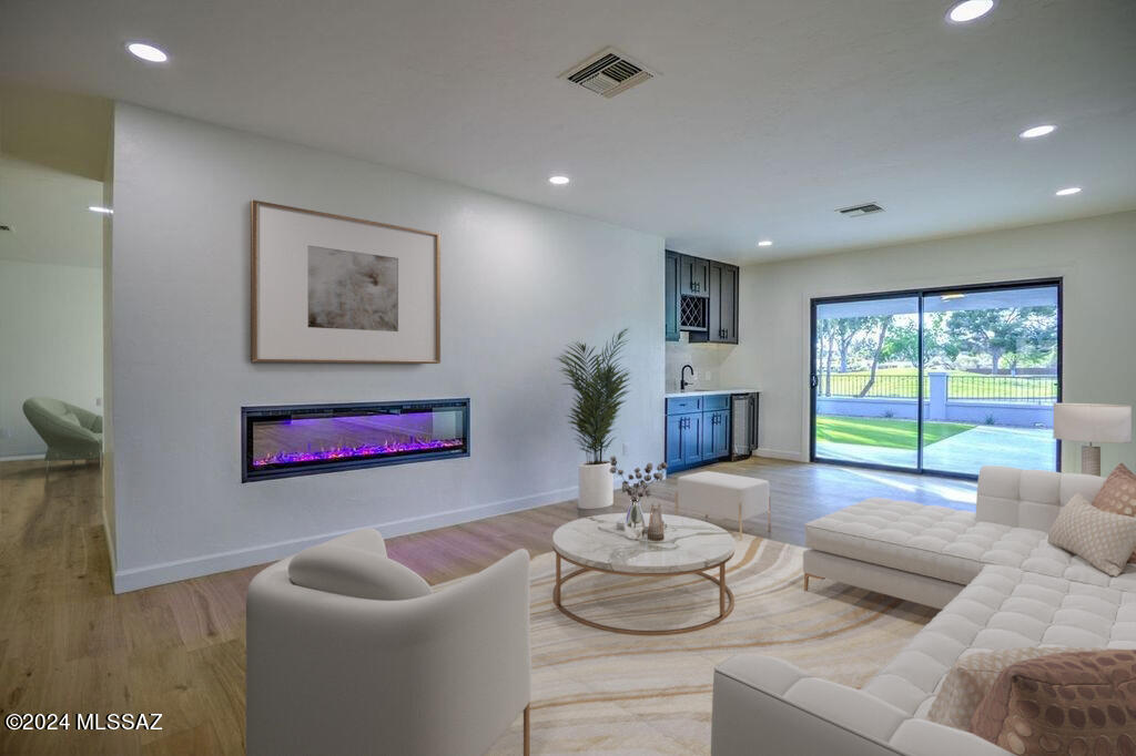 Tucson National Est - Residential