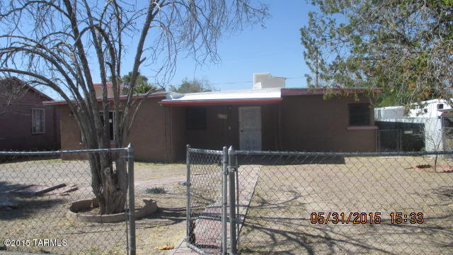 Miracle Mile Manor - Residential