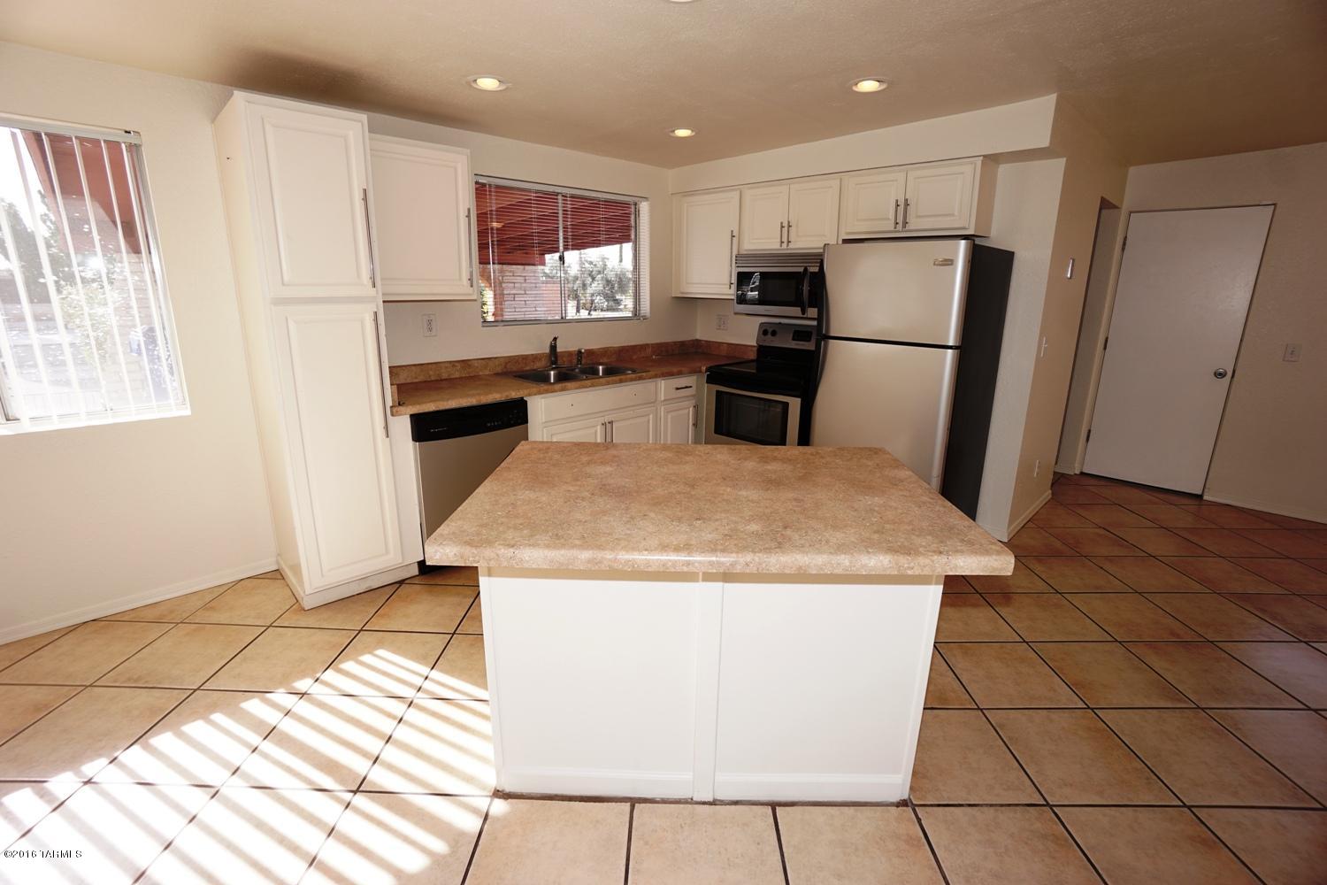Hearthstone Hills NO. 2 (1-102) - Residential Lease