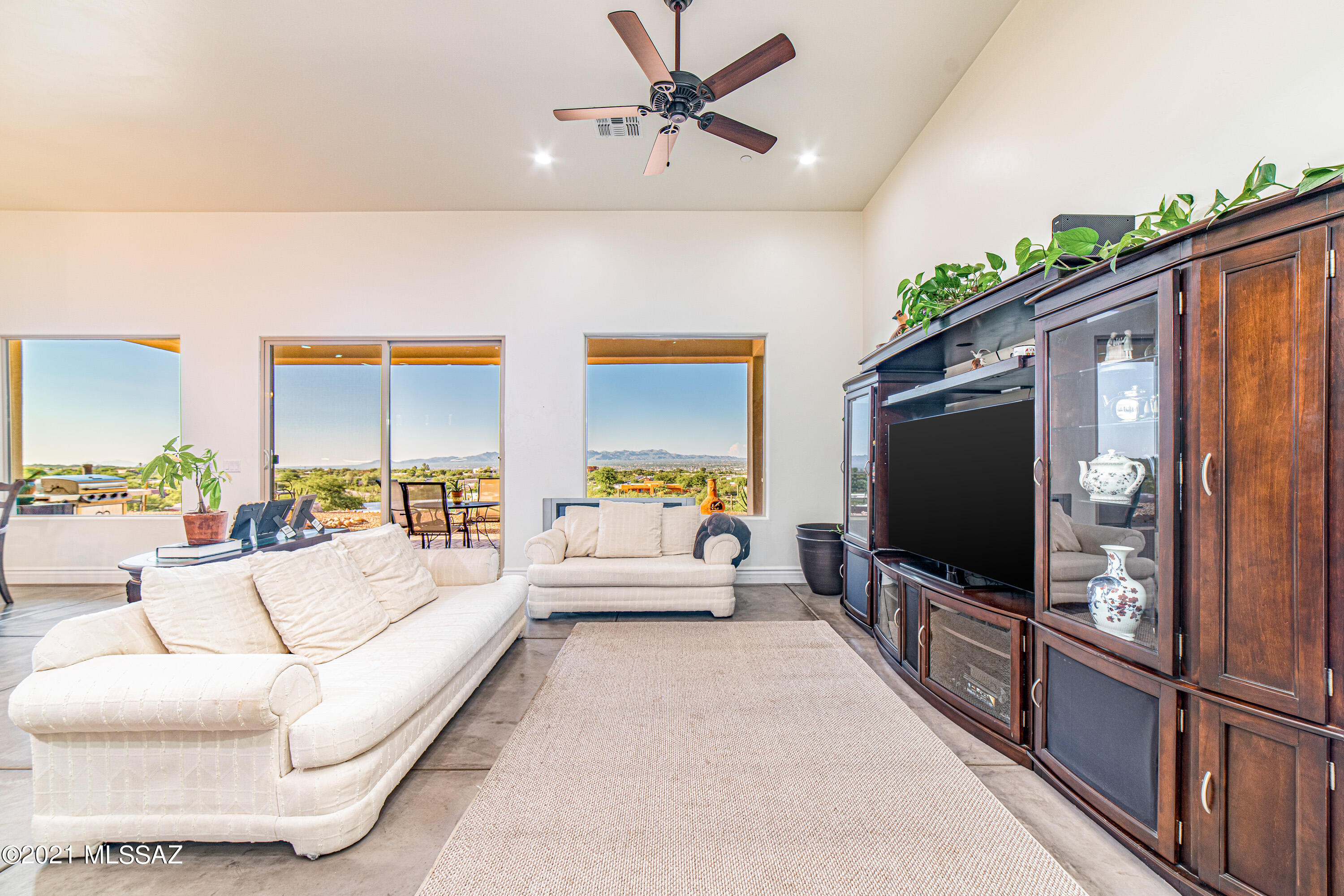 Rancho Del Cerro (1-179) - Residential