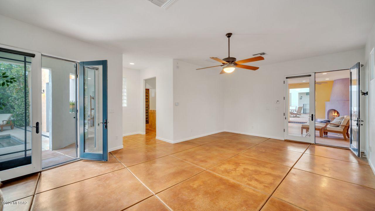 Country Club Estates NO. 1 - Residential