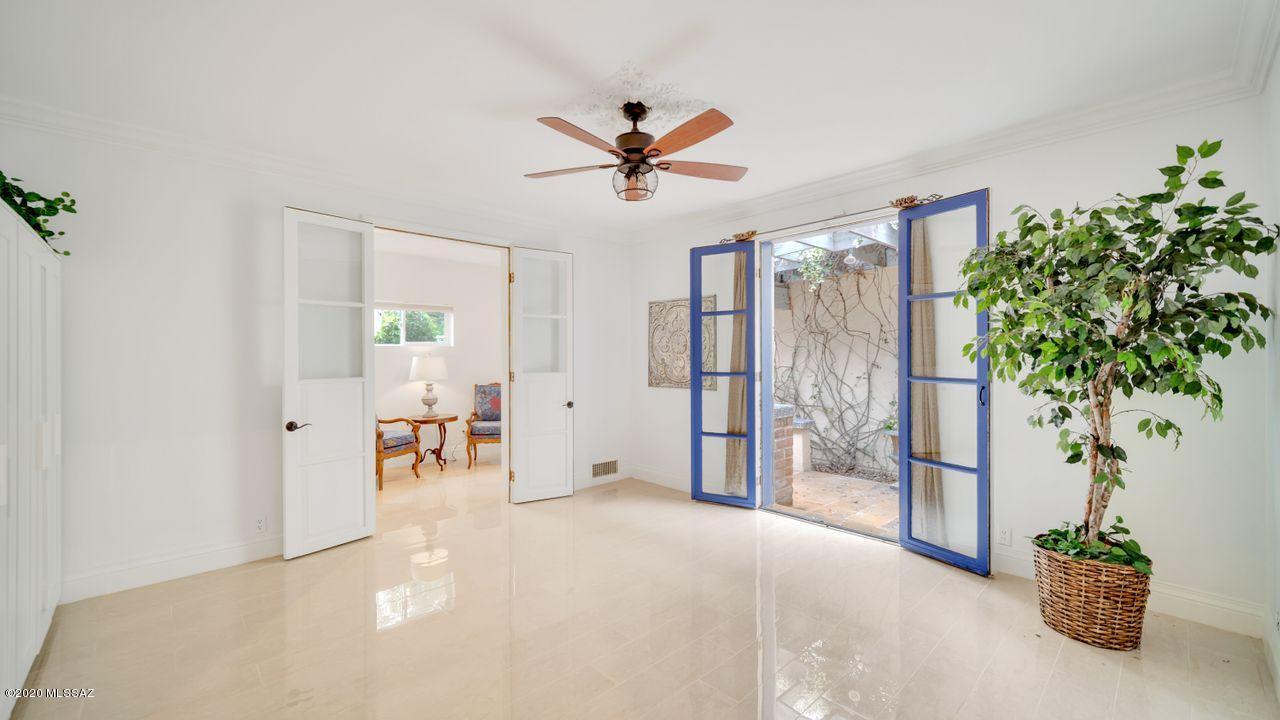 Country Club Estates NO. 1 - Residential