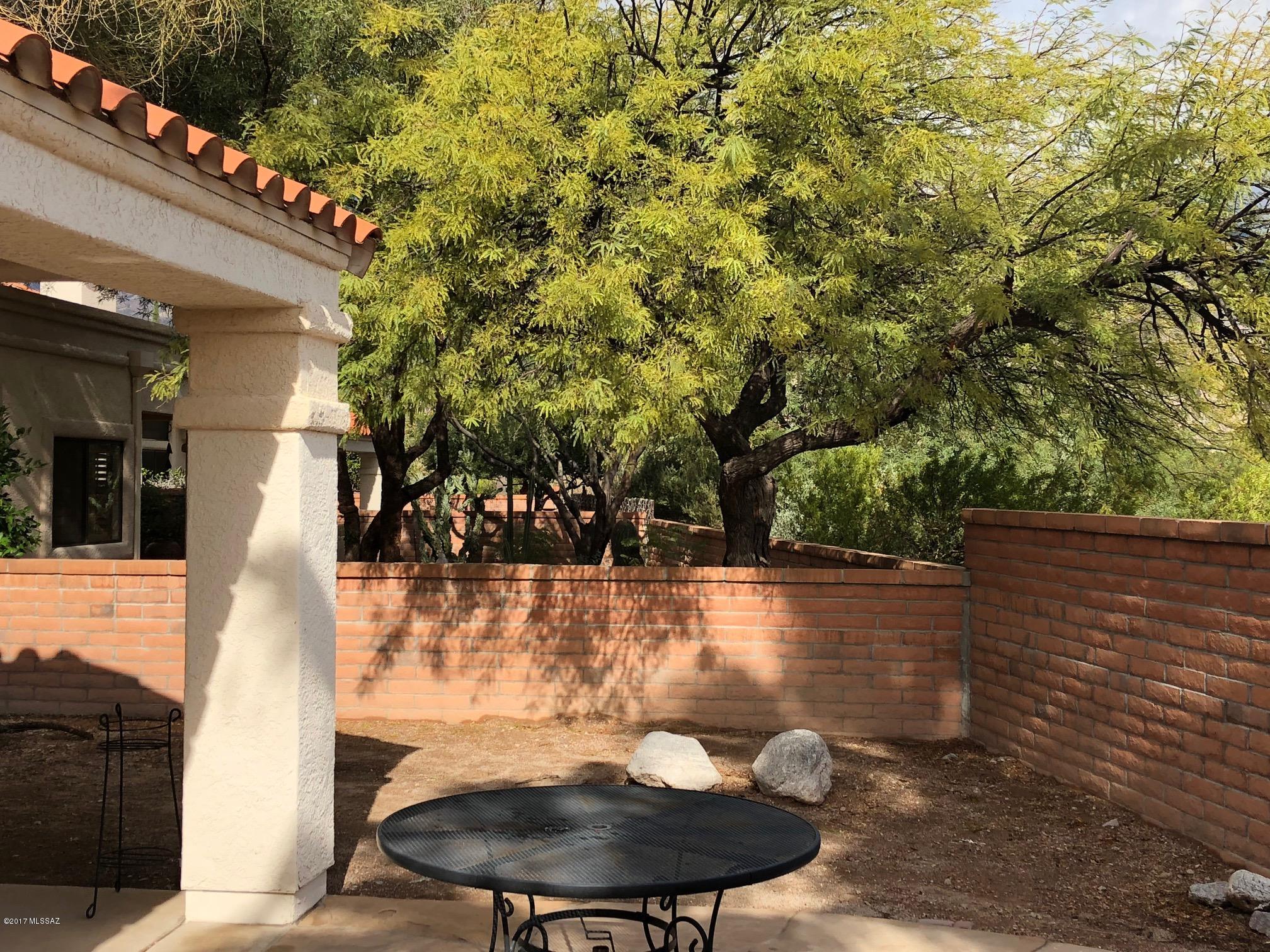 Sunrise Presidio East (1-87) - Residential Lease