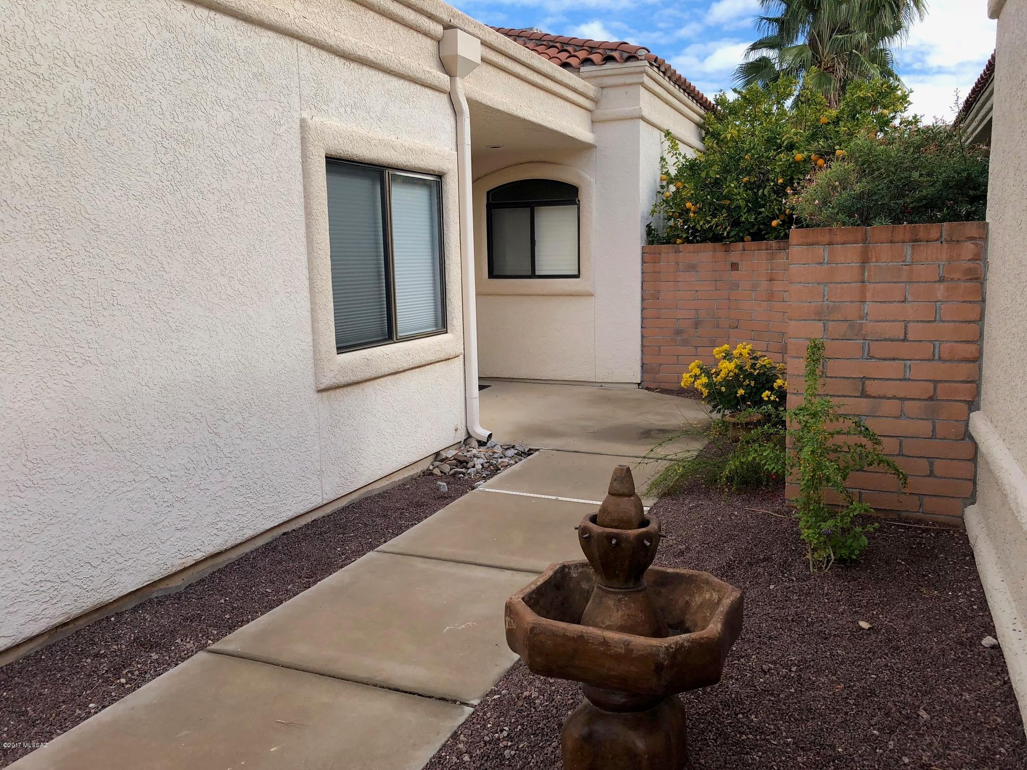 Sunrise Presidio East (1-87) - Residential Lease