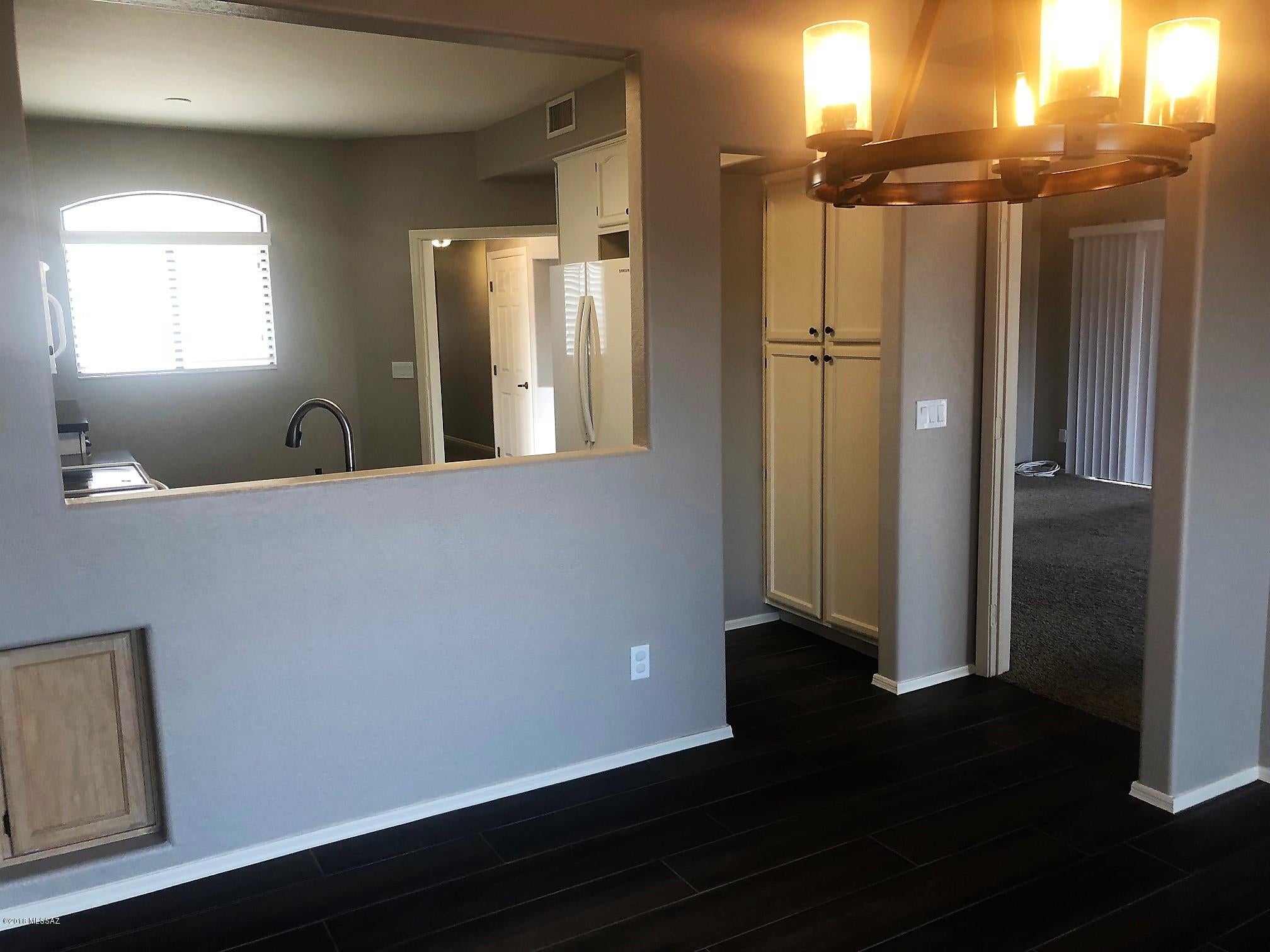 Sunrise Presidio East (1-87) - Residential Lease