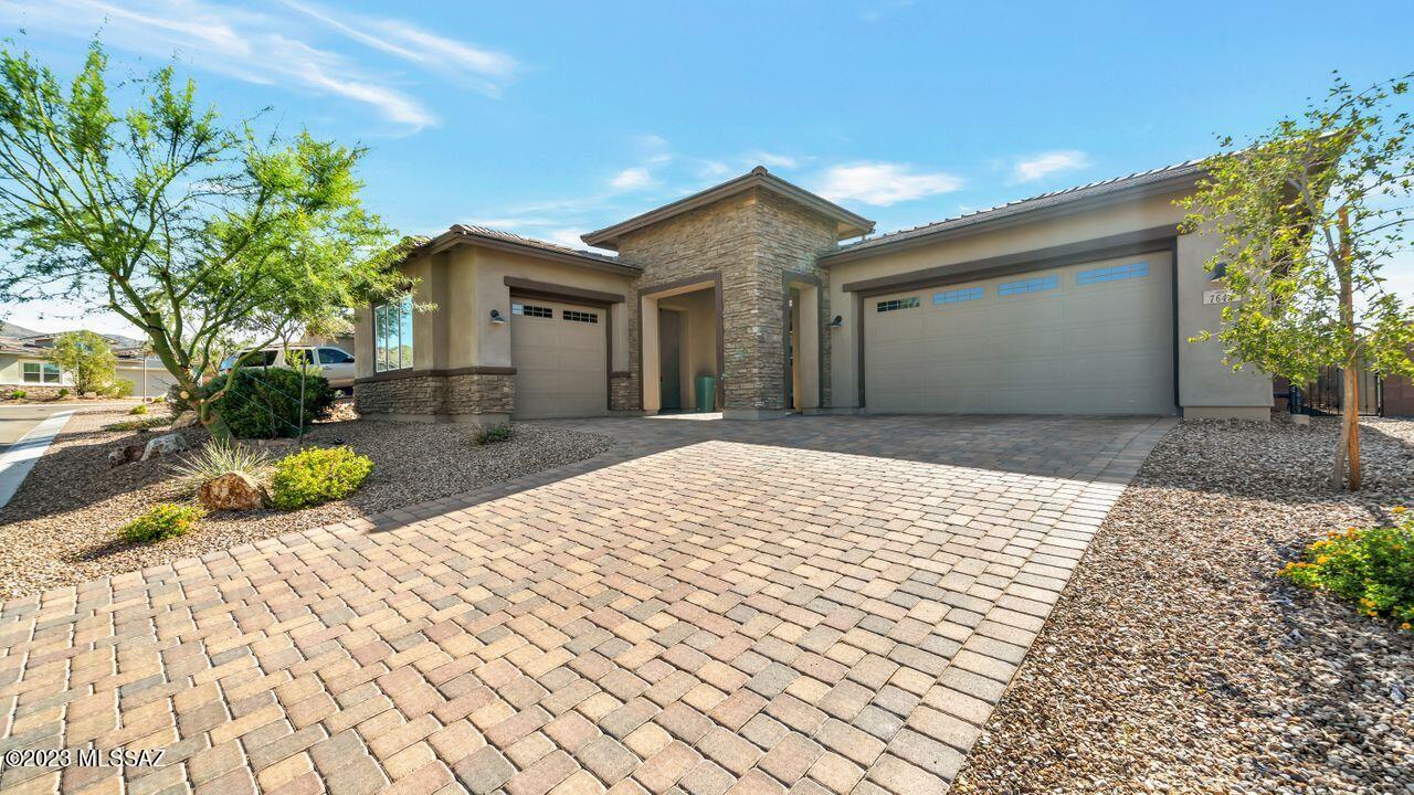 Blue Agave At Dove Mountain - Residential