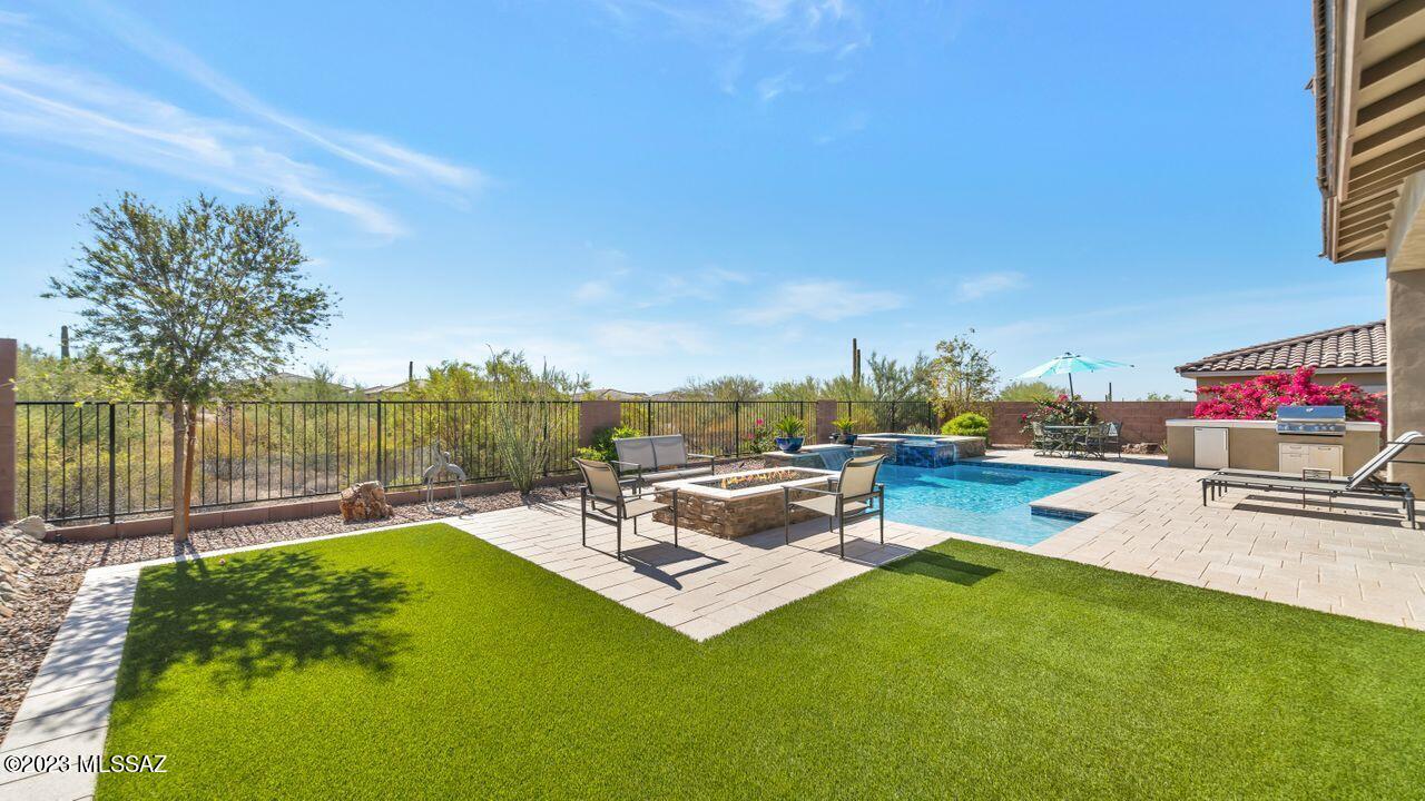 Blue Agave At Dove Mountain - Residential