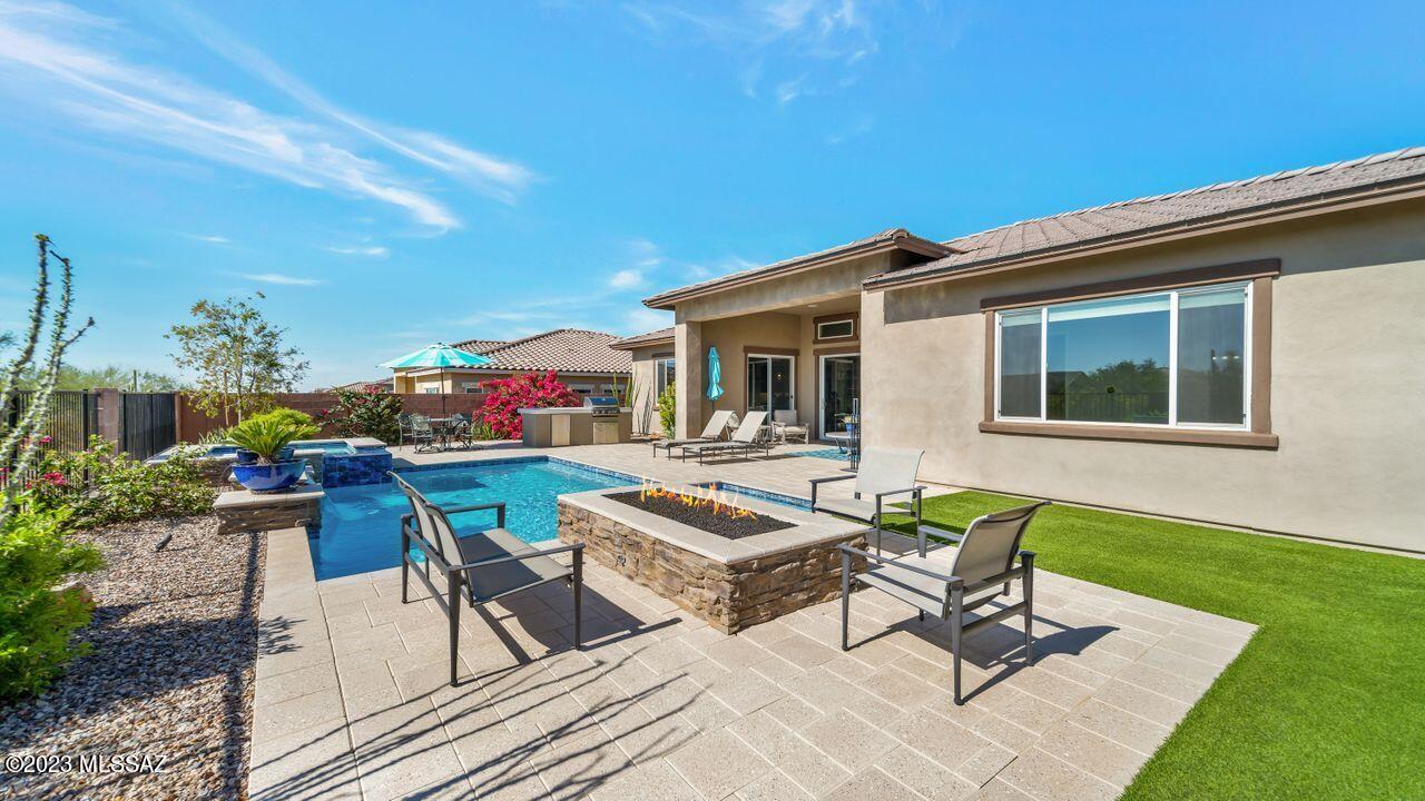 Blue Agave At Dove Mountain - Residential