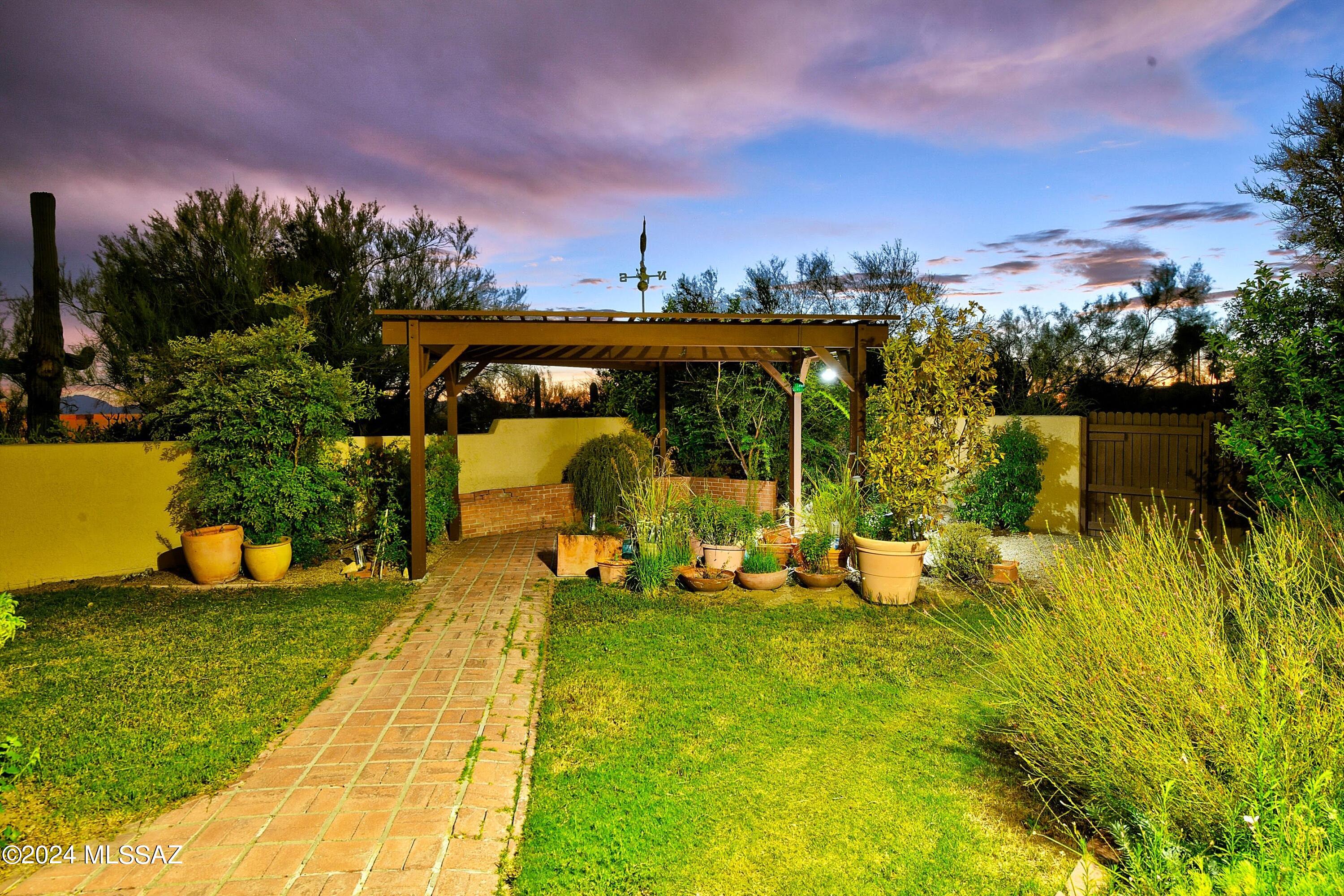 Catalina Foothills Est 9 - Residential