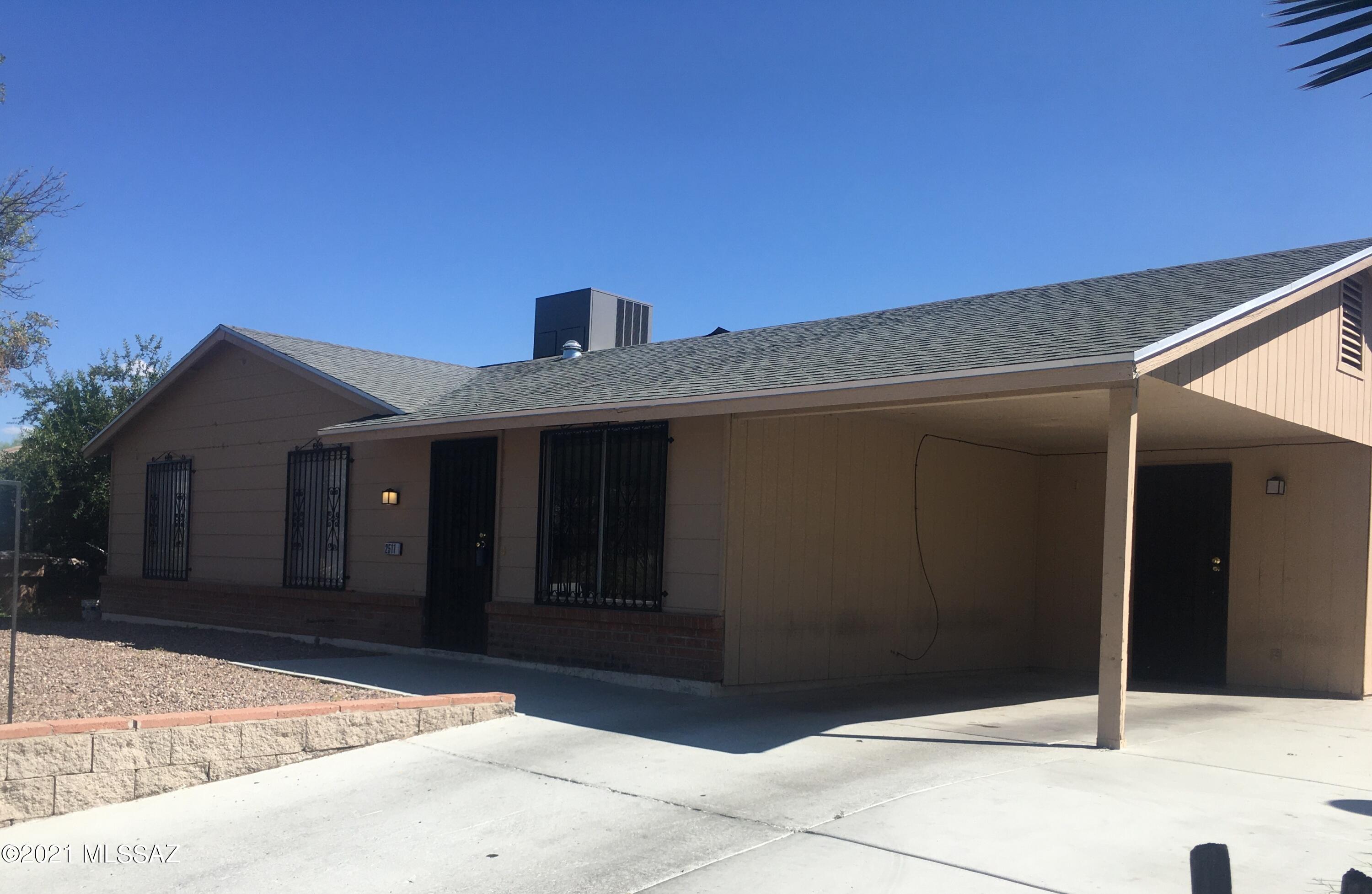 Super cute house in popular Salida Del Sol! 3 bedroom 2 bath house with granite counters in kitchen, fireplace, and low maintenance yard with block walls. All appliances including washer & dryer; new A/C in 2020. You'll love the fire pit and BBQ on those cool evenings; bring your marshmallows! Two storage sheds; did we mention no HOA?