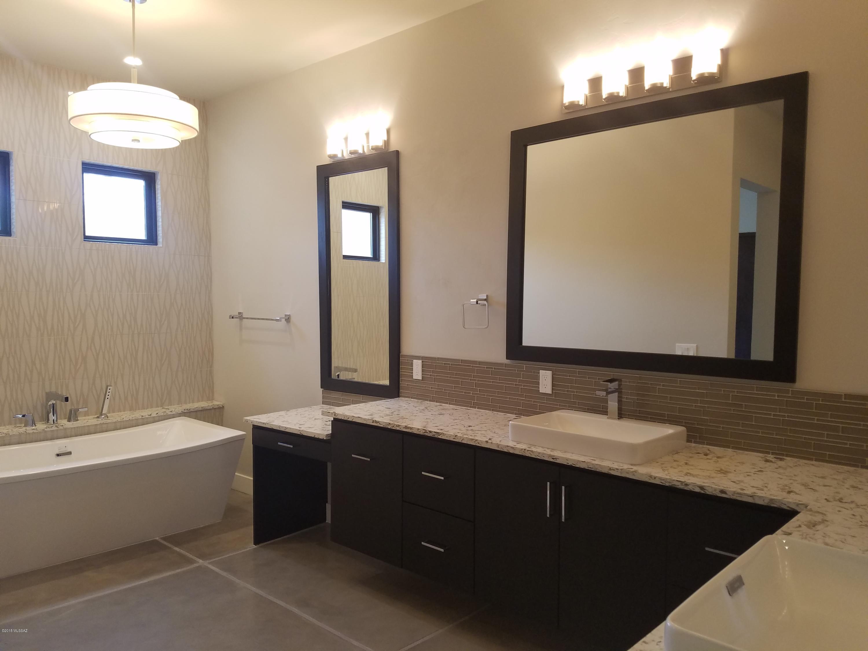 Catalina Foothills Estates NO. 3 - Residential
