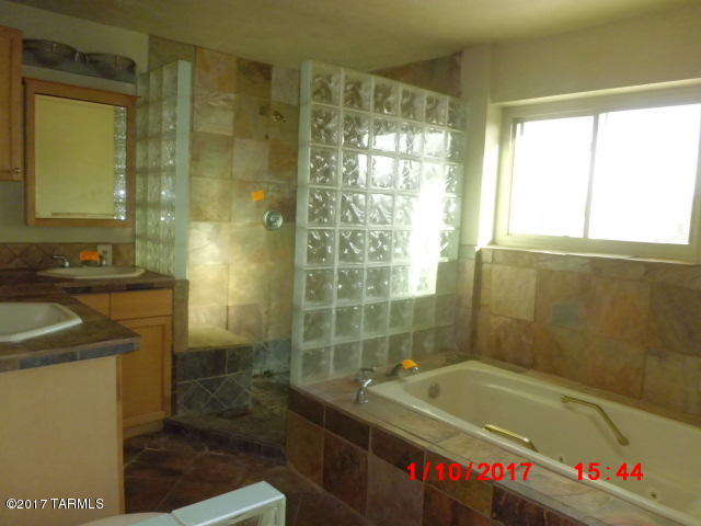 Rancho Sierra (147-298) - Residential