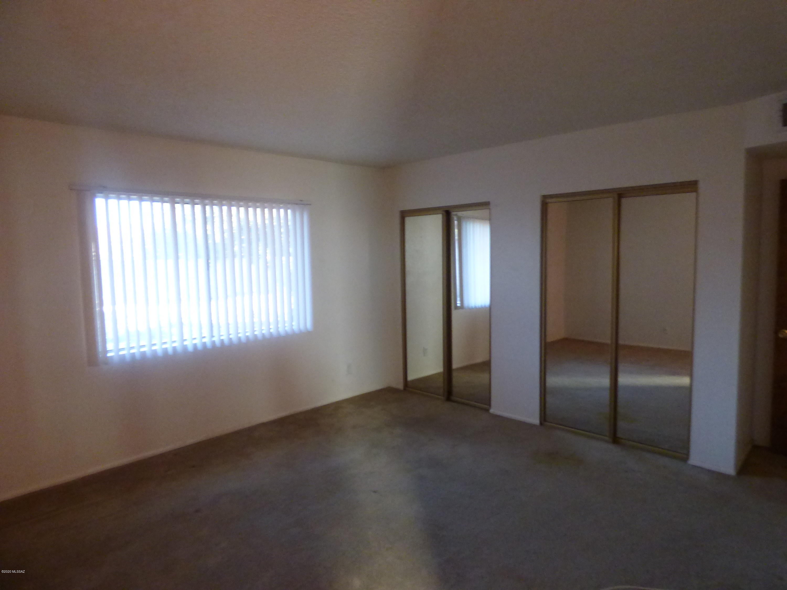 Rolling Hills - Residential Lease
