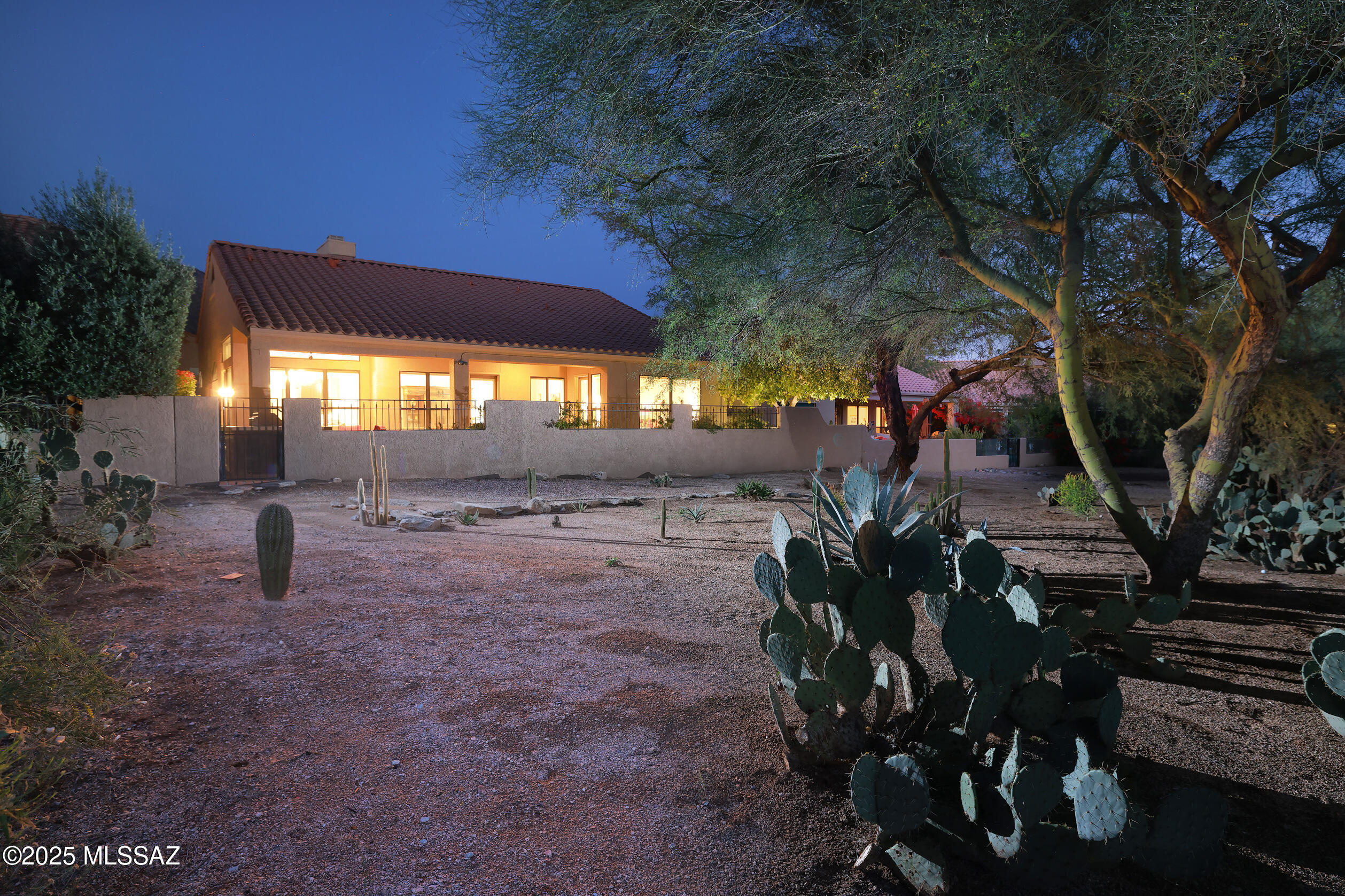 Ventana Canyon Golf Villas - Residential