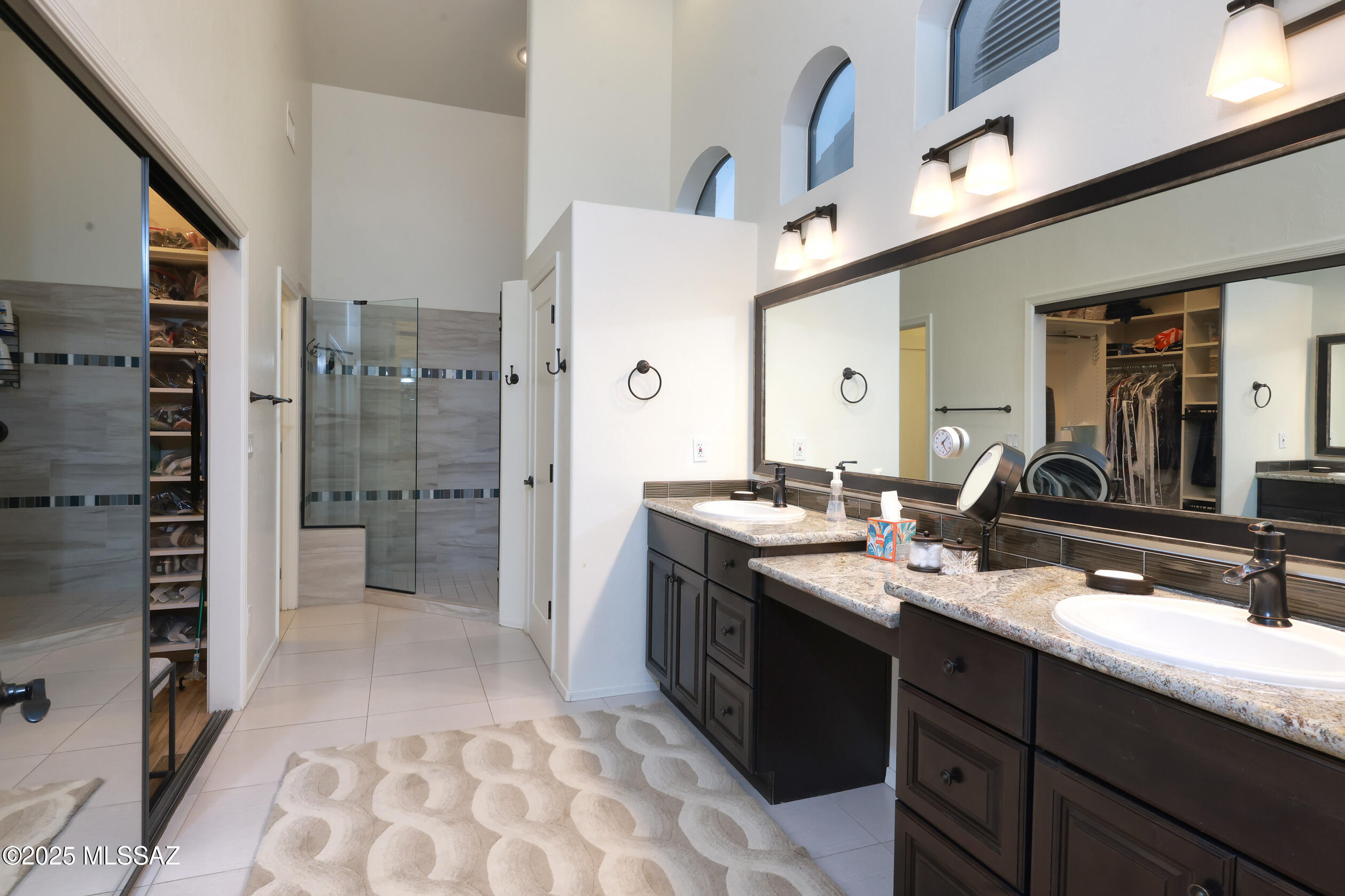 Ventana Canyon Golf Villas - Residential
