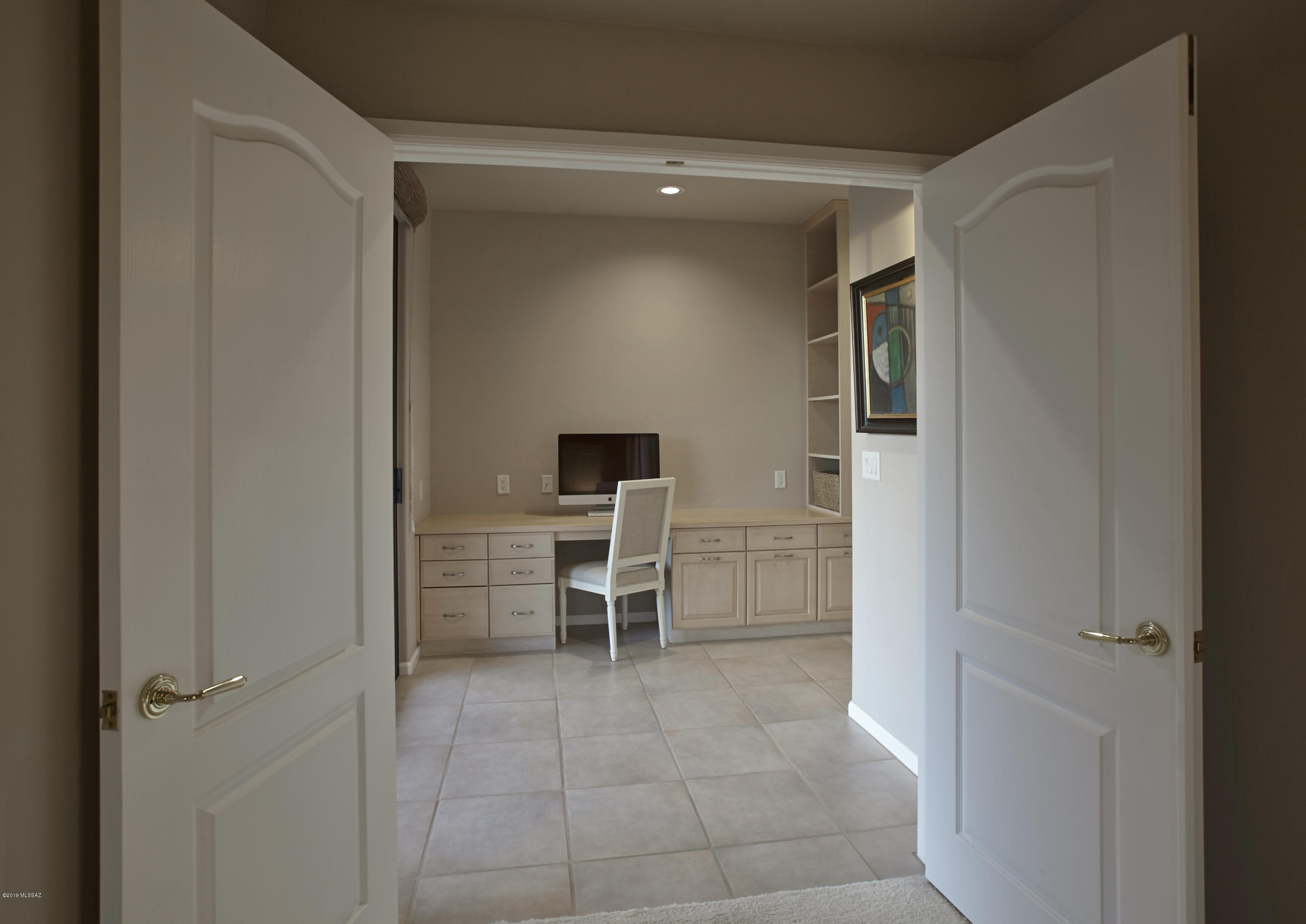 Finisterra (1-210) - Residential