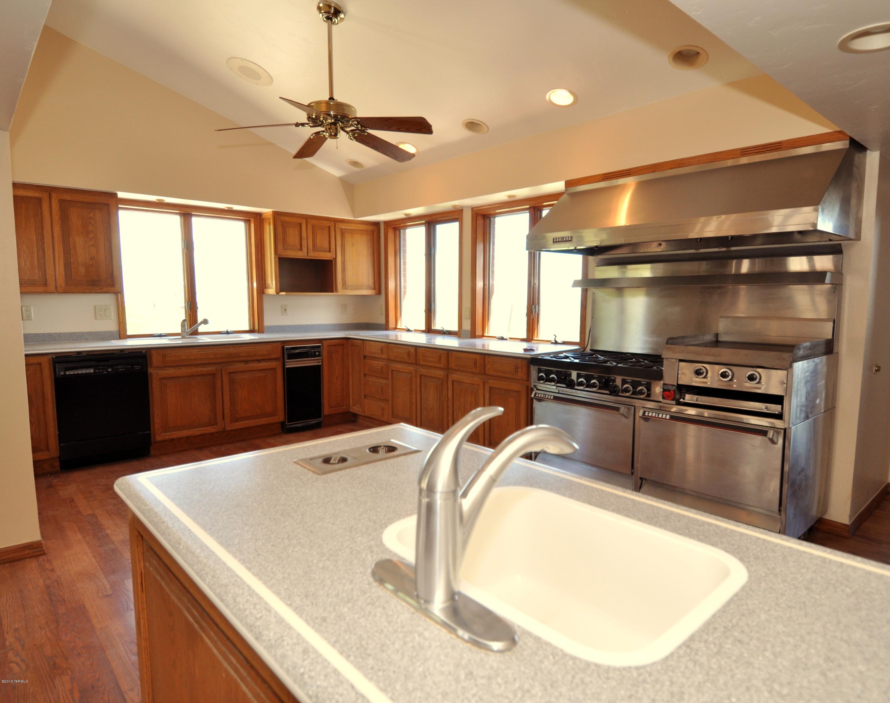 Ventana Canyon Mountain Estate (1-73) - Residential
