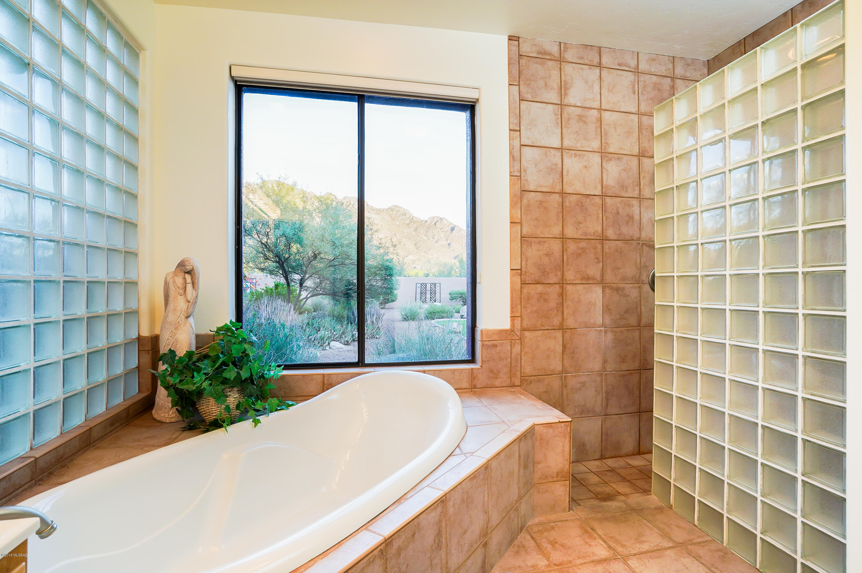 Linda Vista Citrus Tracts - Residential
