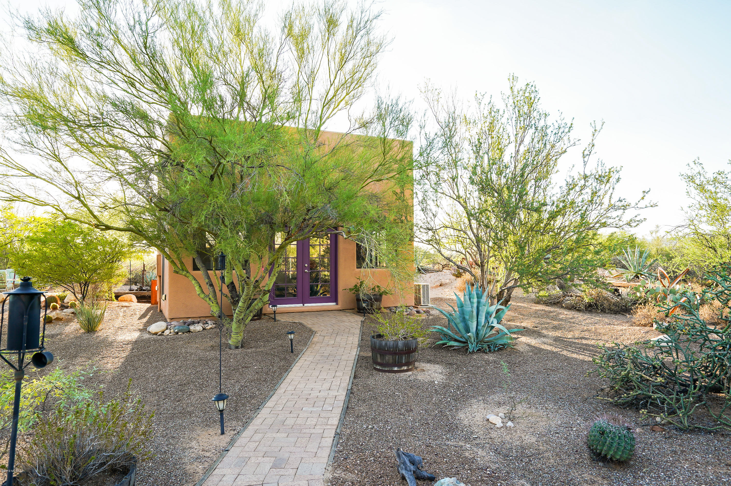 Linda Vista Citrus Tracts - Residential