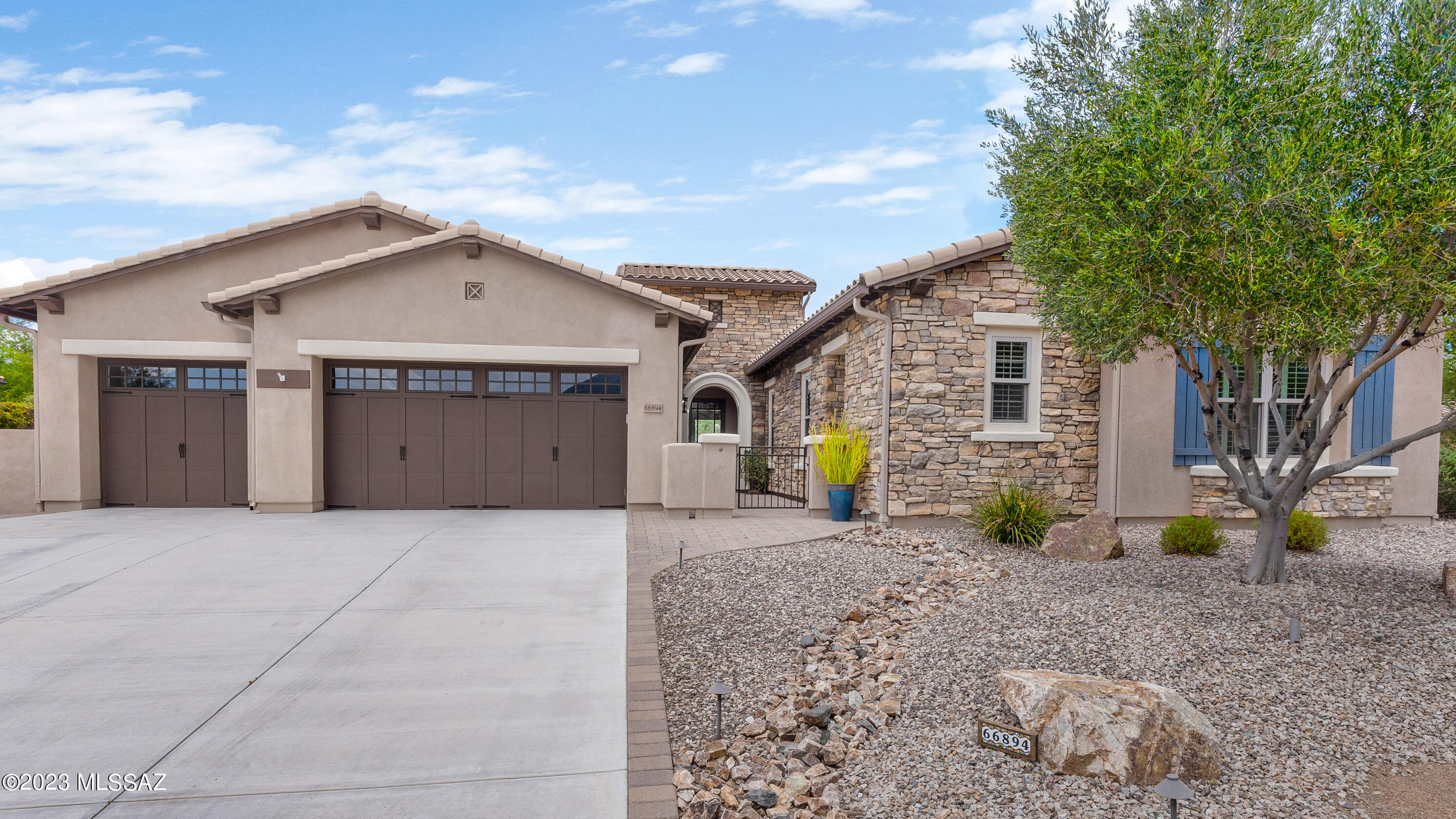 Saddlebrooke - Residential