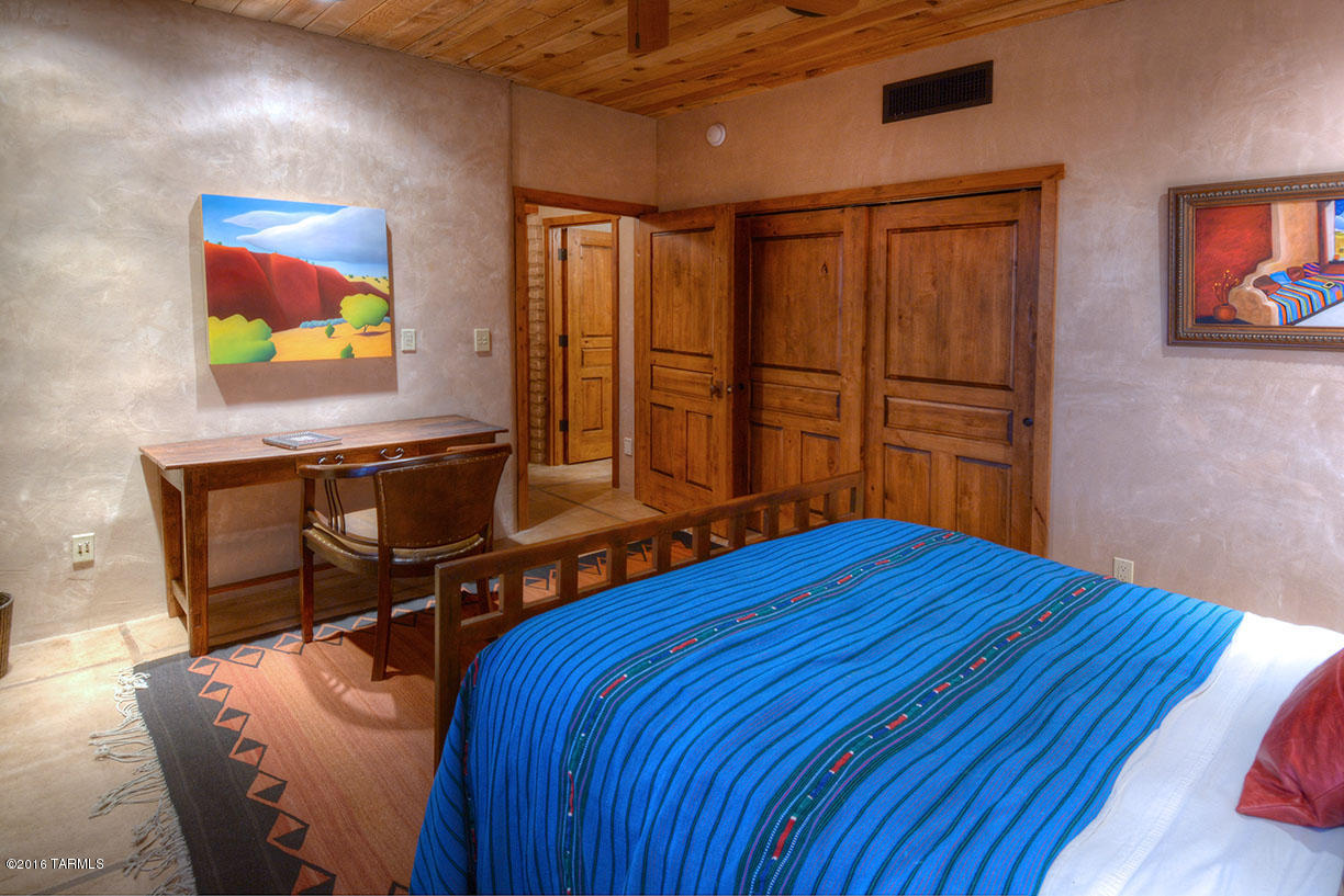 Adobes De La Vista (1-7) - Residential