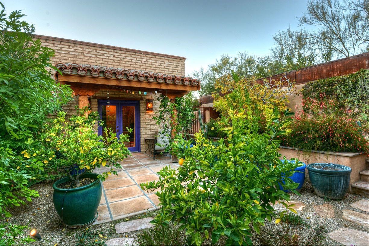 Adobes De La Vista (1-7) - Residential