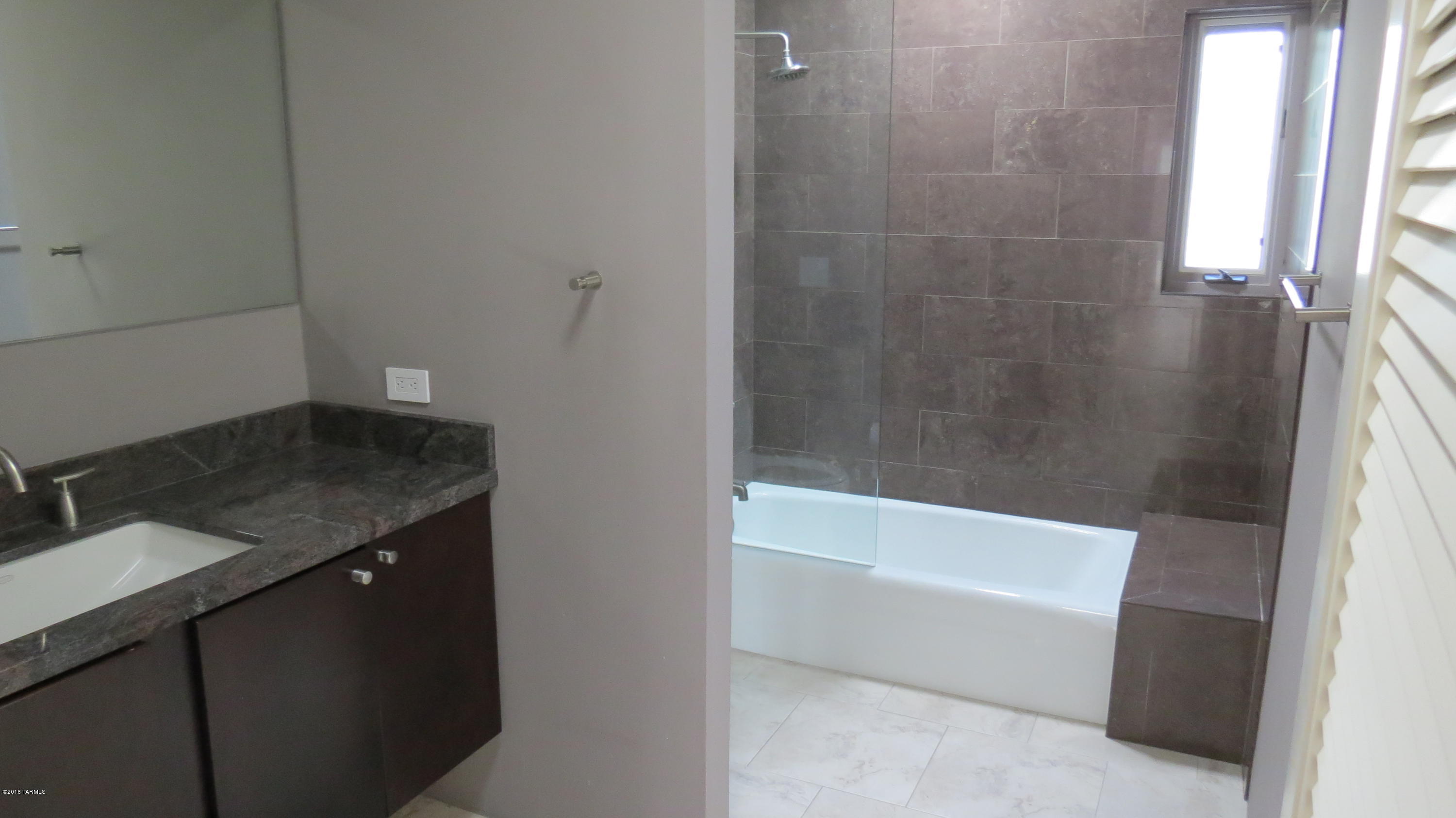Tucson National Est - Residential Lease