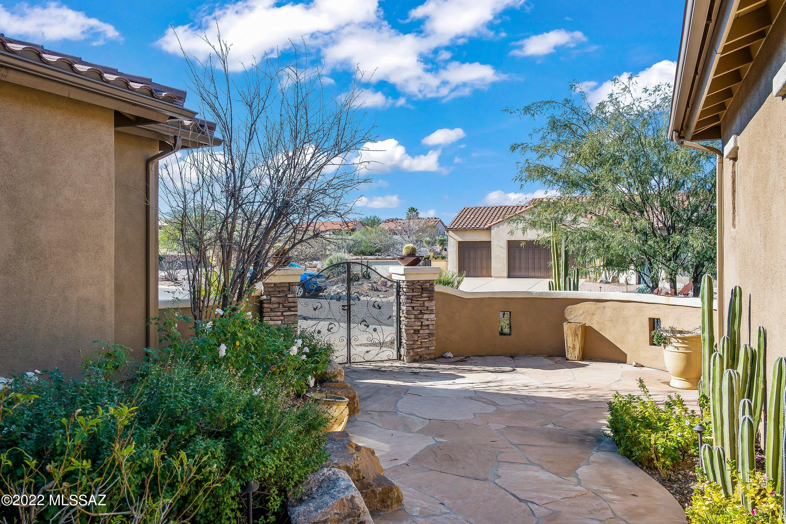 Saddlebrooke - Residential