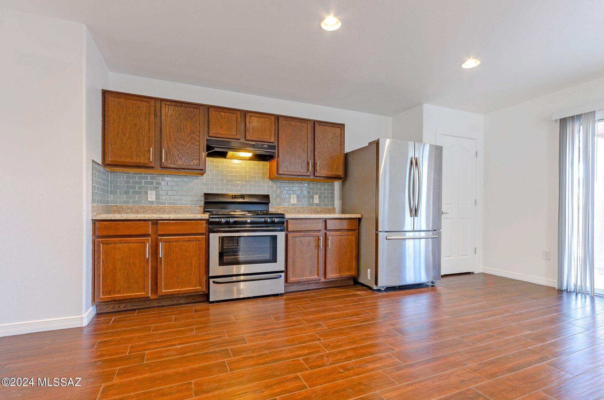 Mariposa Trail - Residential Lease