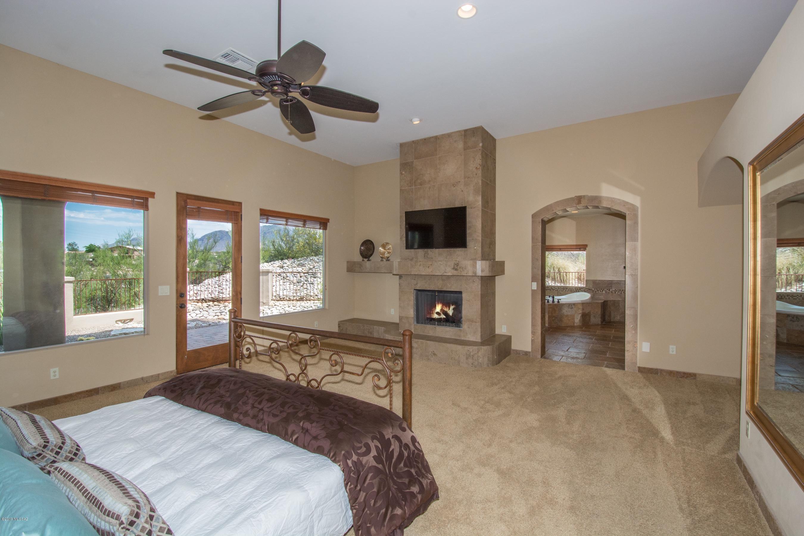 La Buena Vida Estates (39-73) - Residential