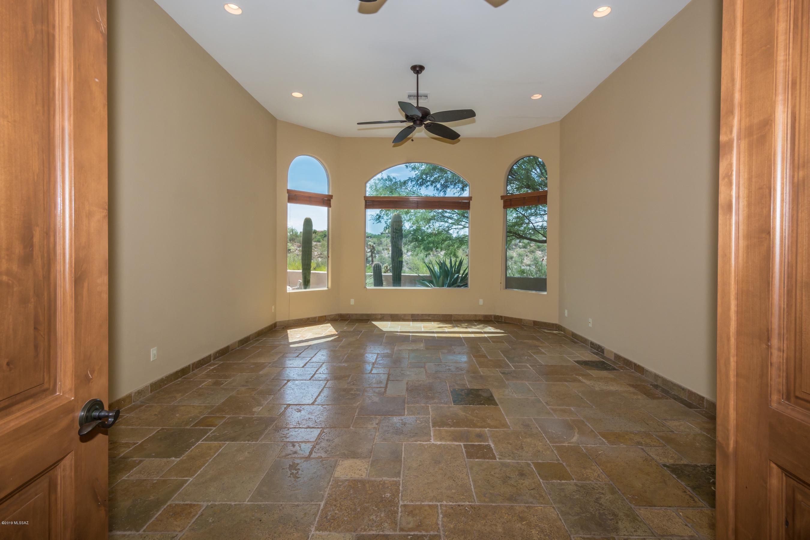 La Buena Vida Estates (39-73) - Residential