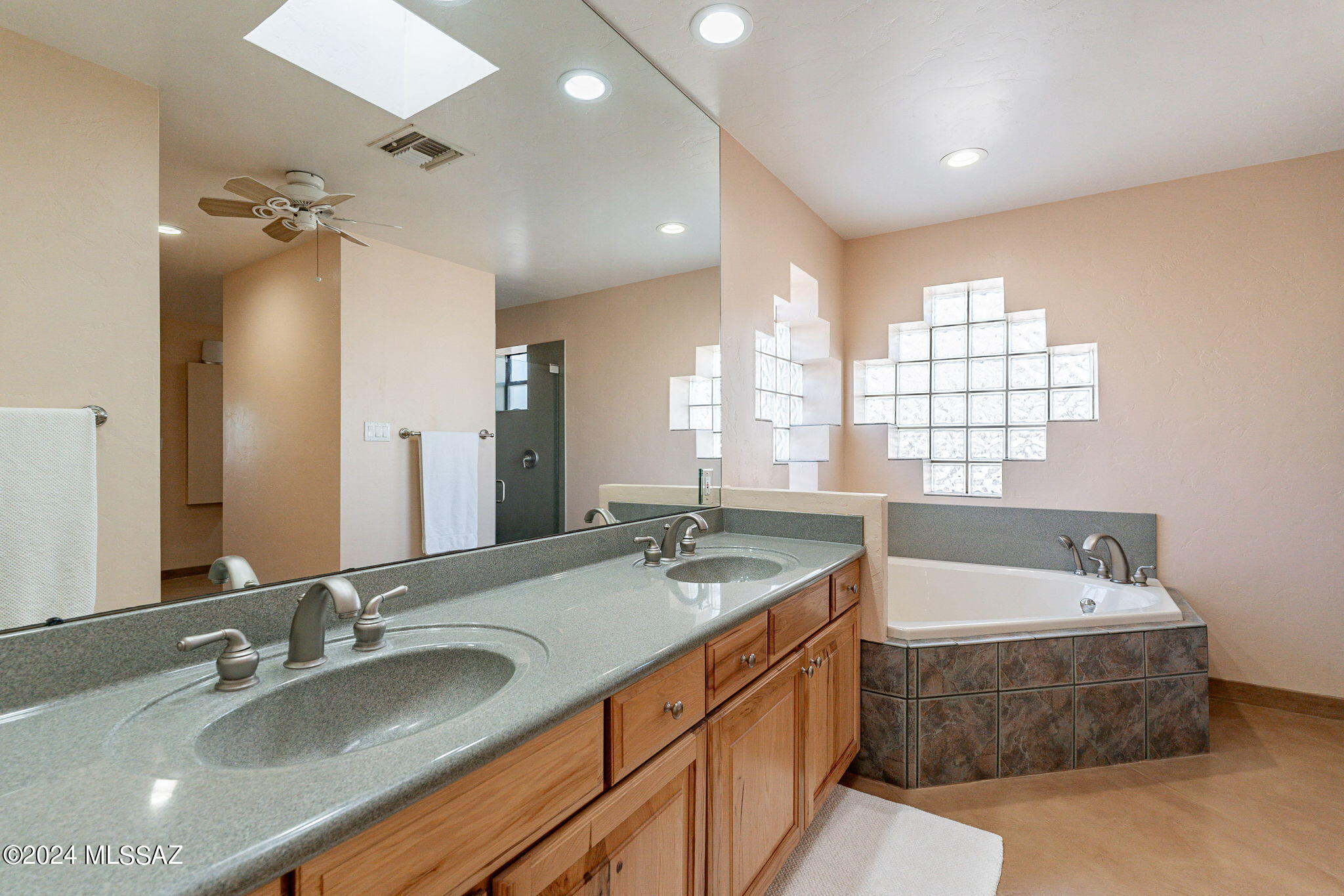Arbor Vista (1-71) - Residential