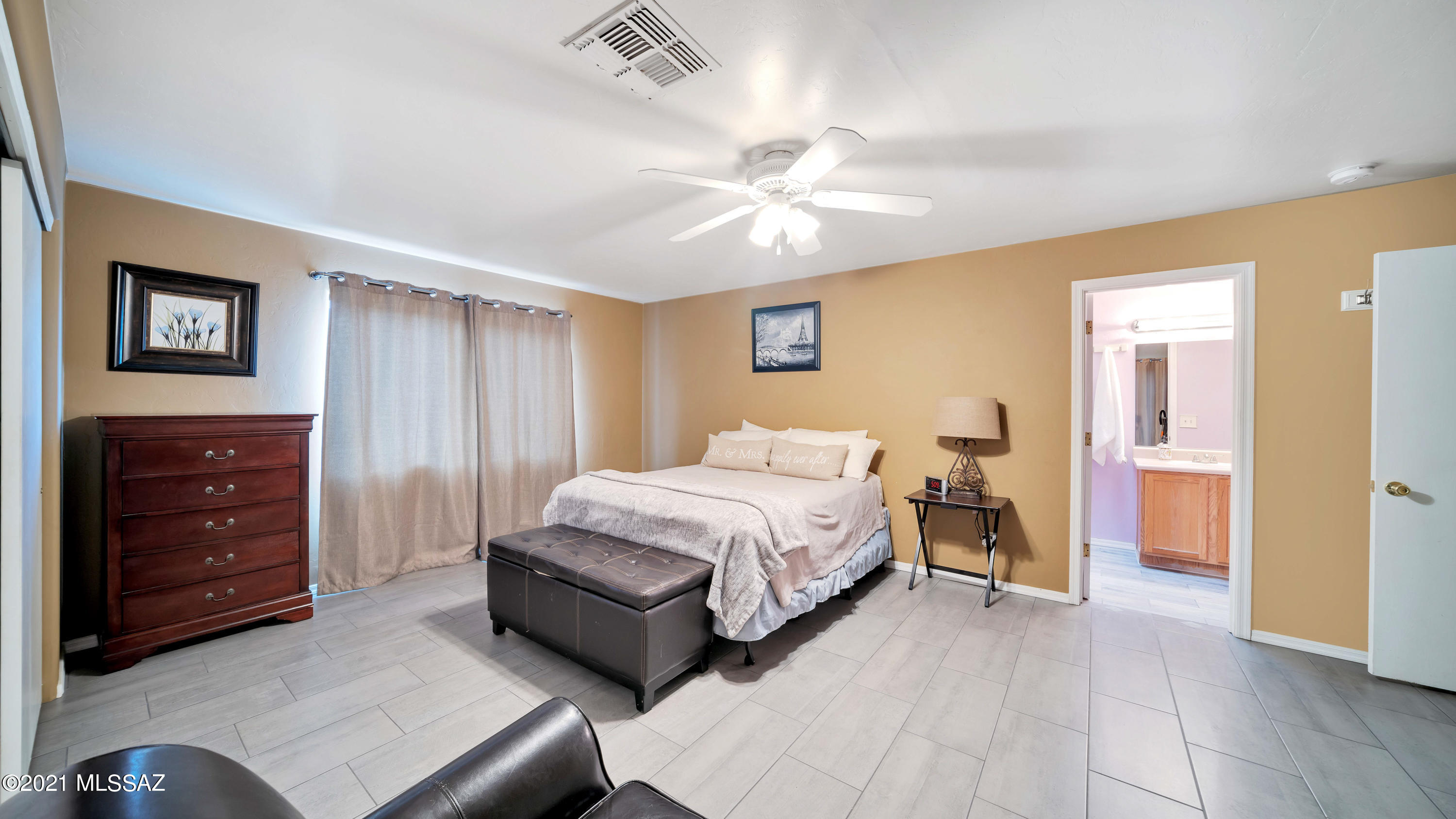 Granada Park - Residential