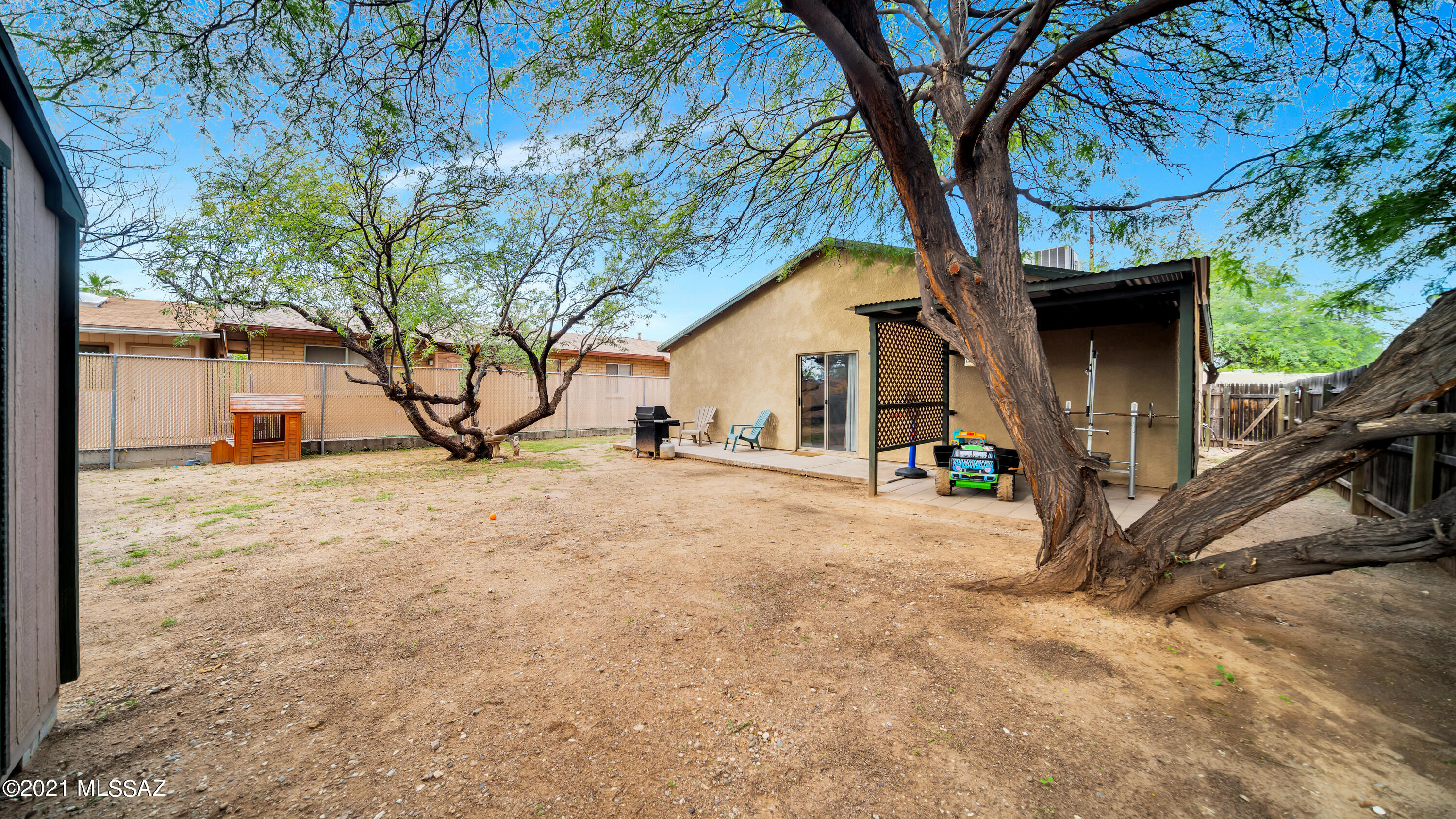 Granada Park - Residential