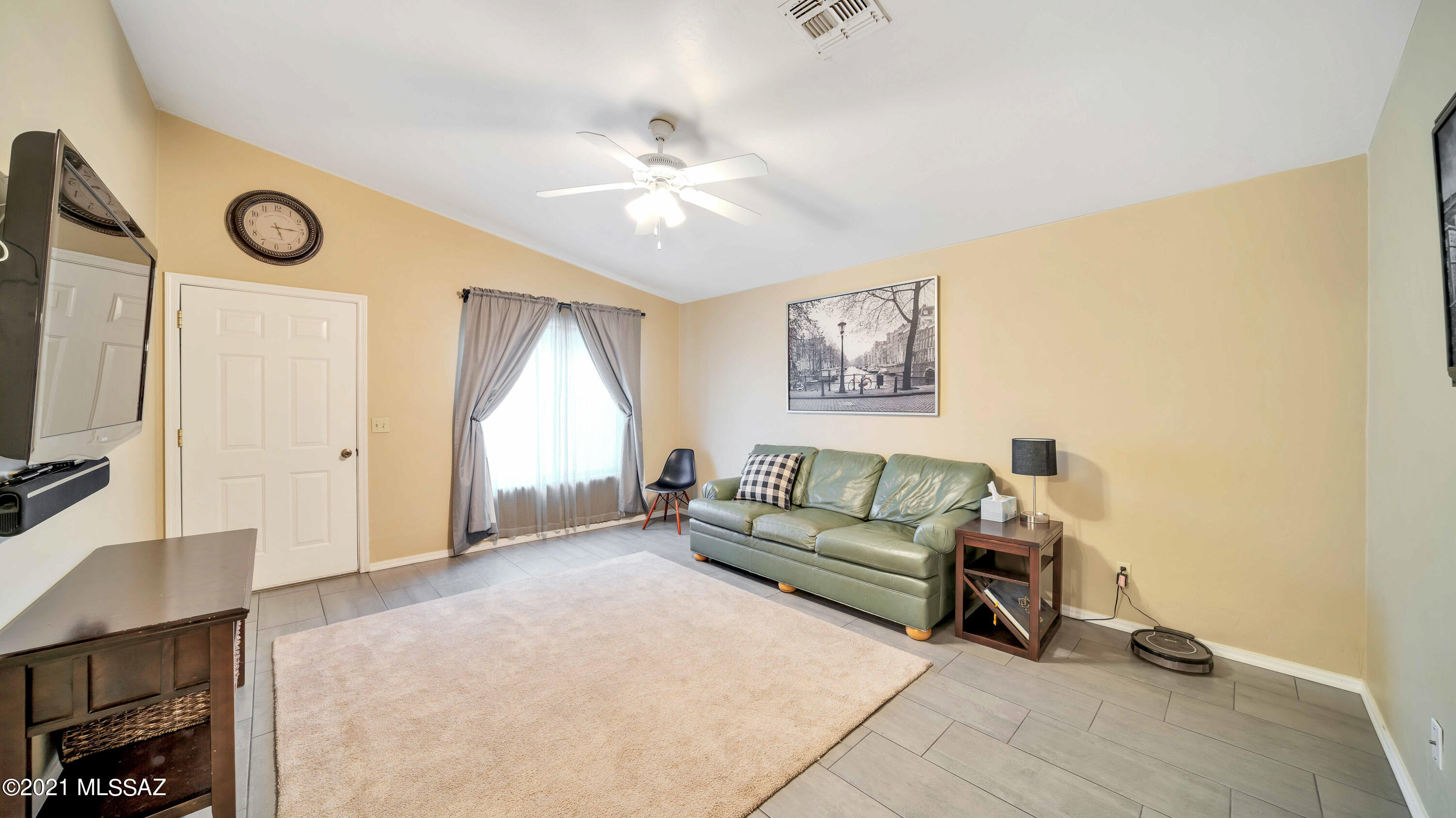 Granada Park - Residential