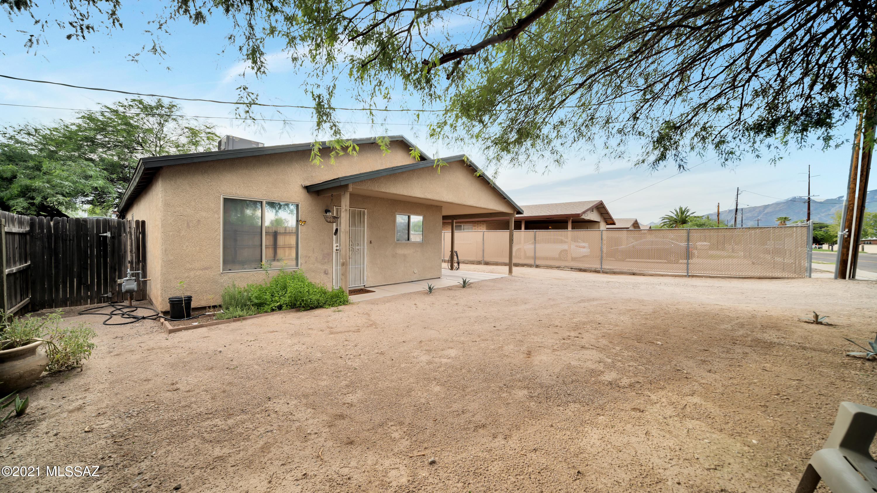 Granada Park - Residential