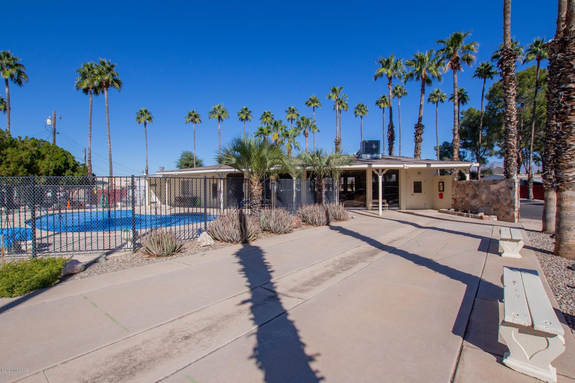 Silverbell West (1-92) - Residential